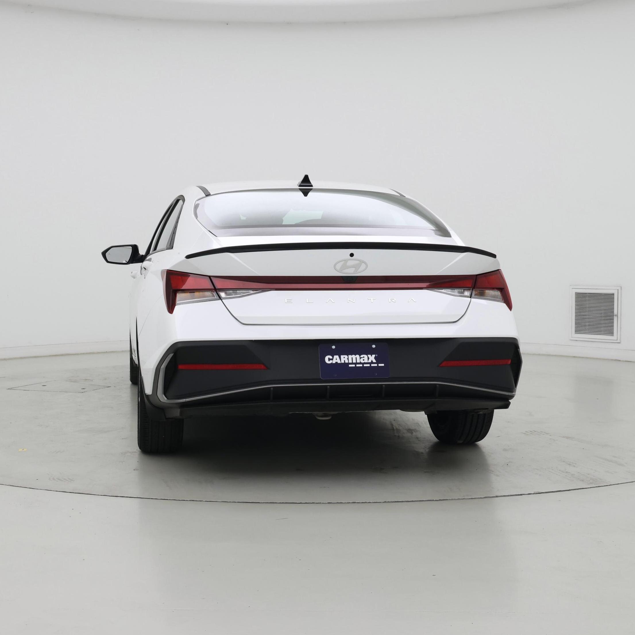 Thumbnail: 2025 Hyundai Elantra - 6