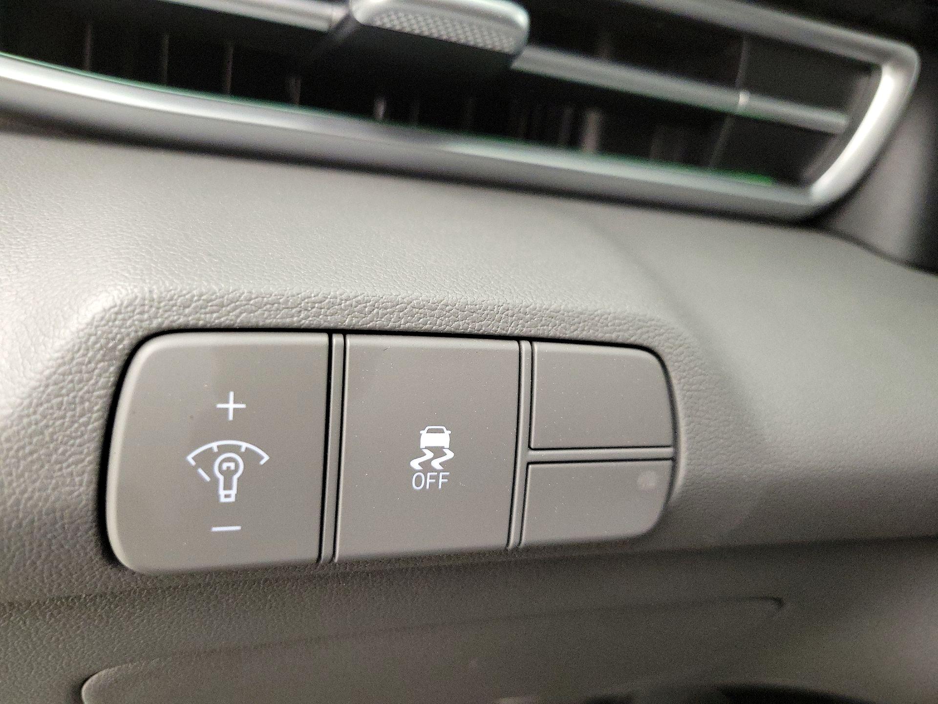 Thumbnail: 2025 Hyundai Elantra - 13