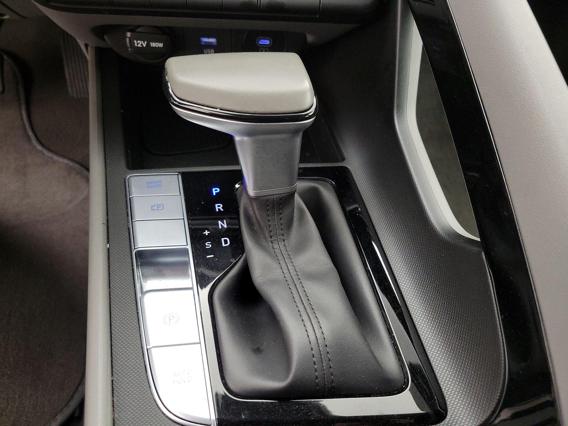 Thumbnail: 2025 Hyundai Elantra - 18