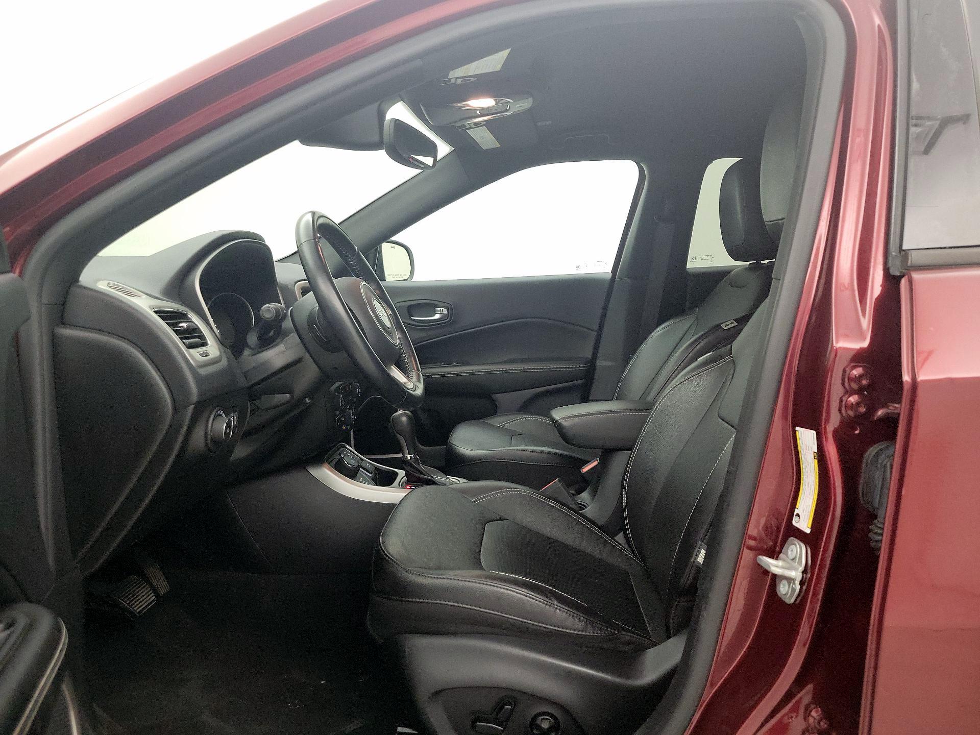 Thumbnail: 2021 Jeep Compass - 11