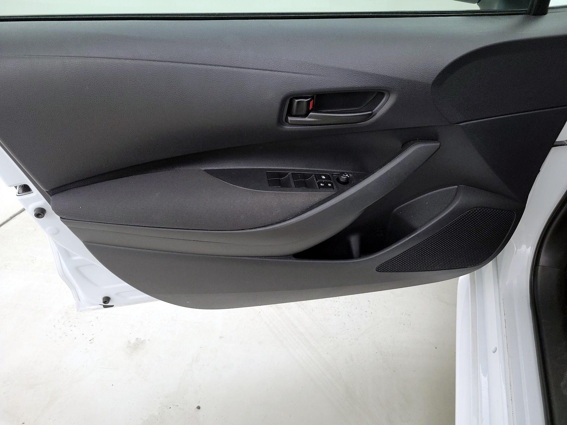 Thumbnail: 2025 Toyota Corolla - 12