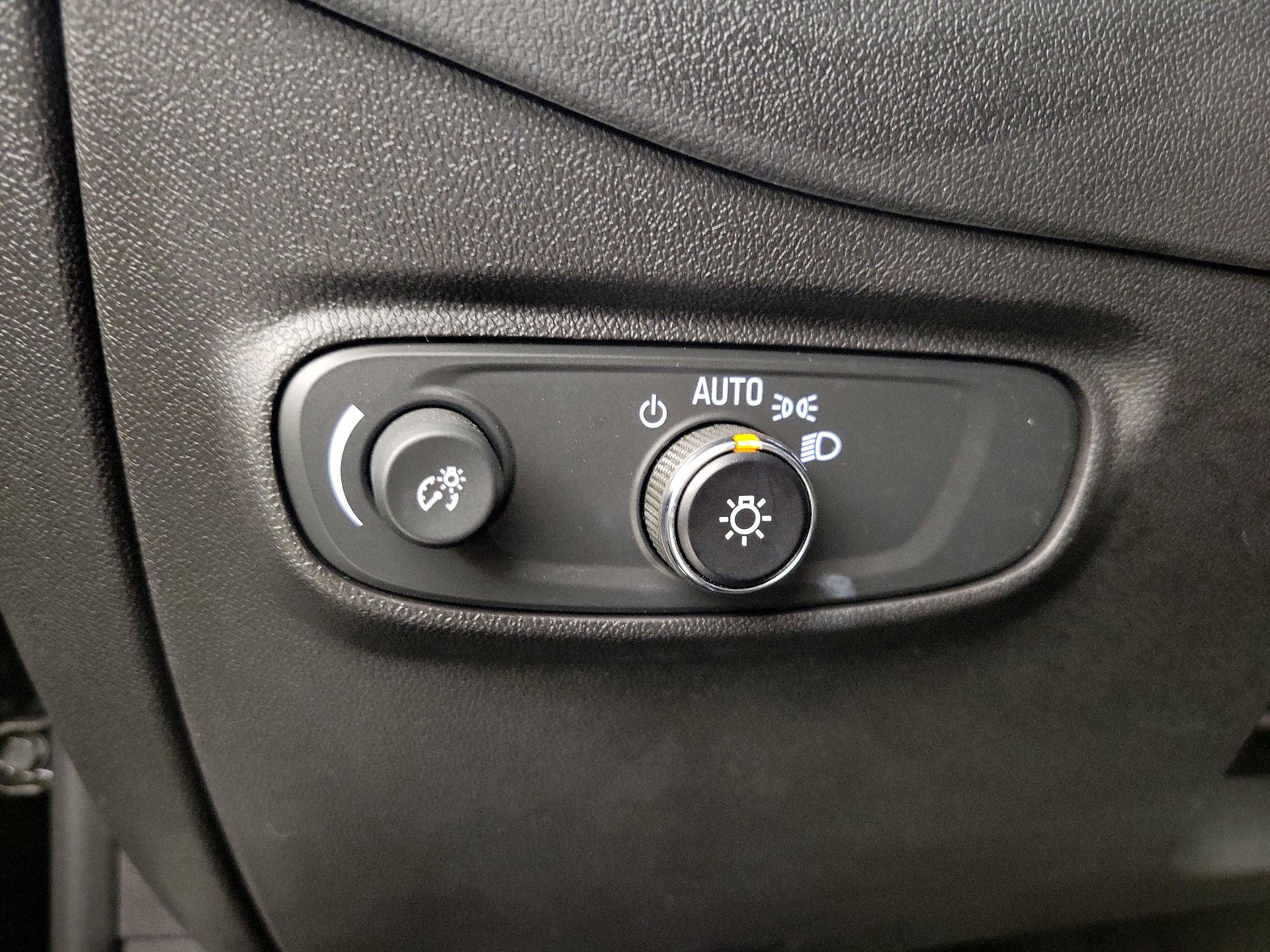 Thumbnail: 2024 Chevrolet Equinox - 13