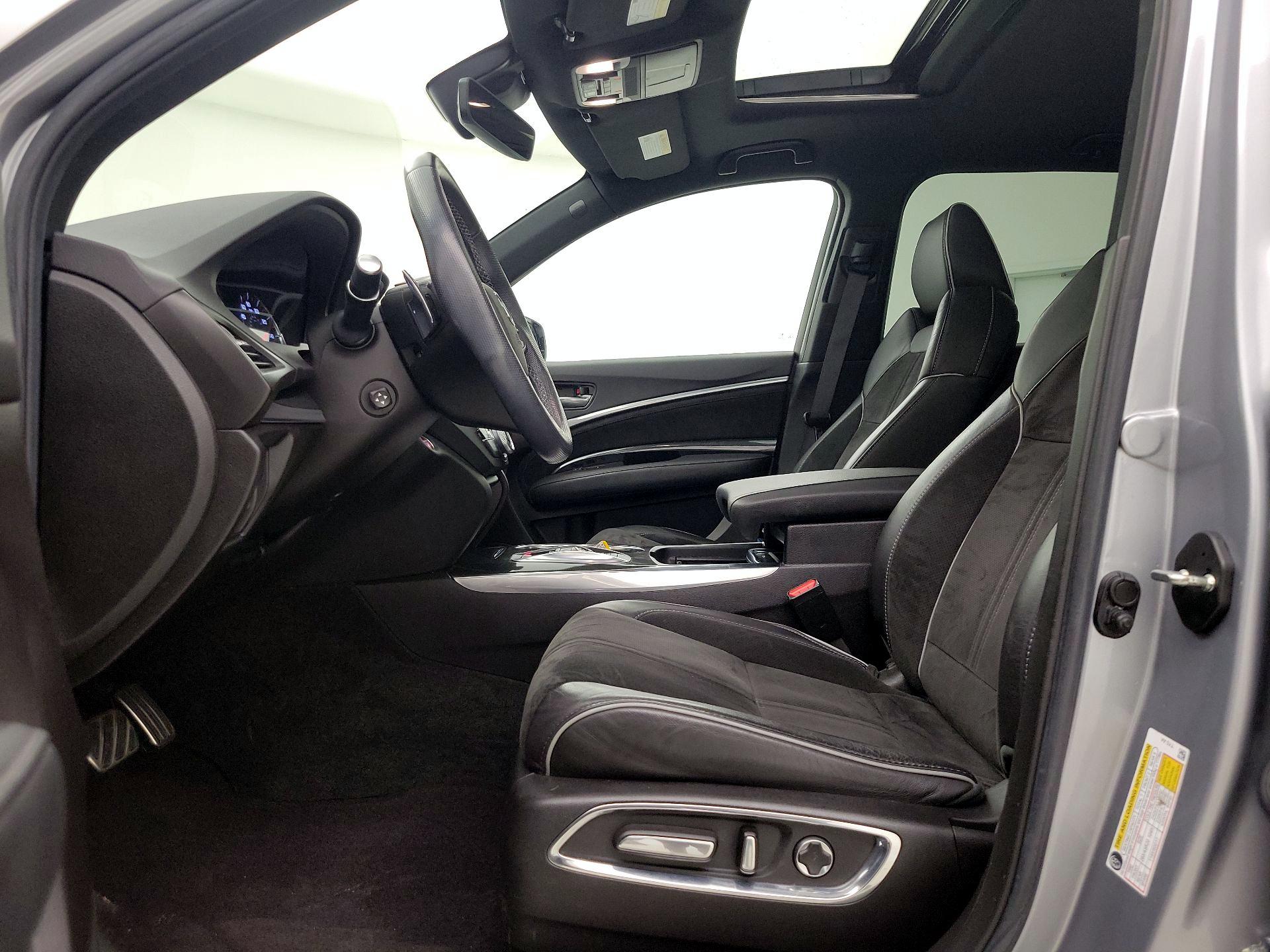 Thumbnail: 2020 Acura MDX - 11