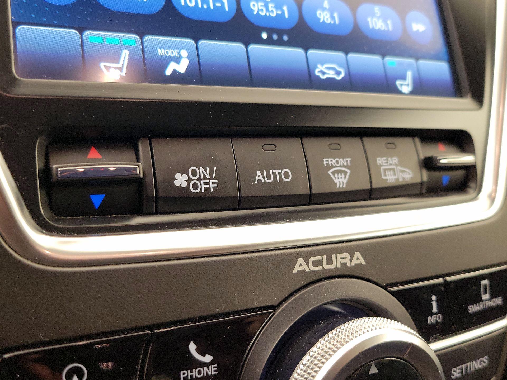 Thumbnail: 2020 Acura MDX - 17