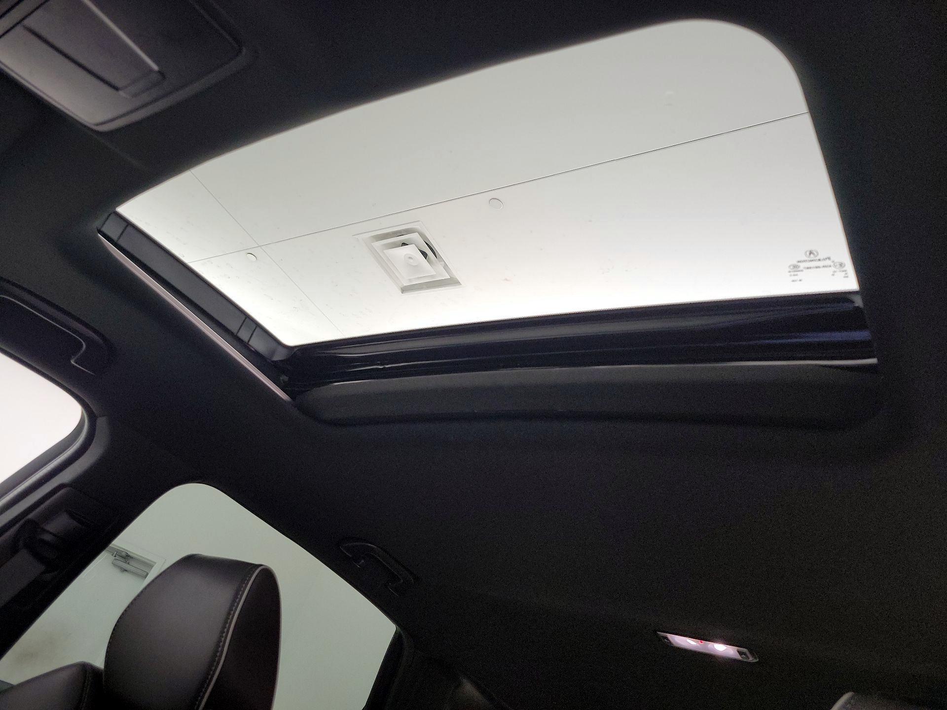 Thumbnail: 2020 Acura MDX - 20