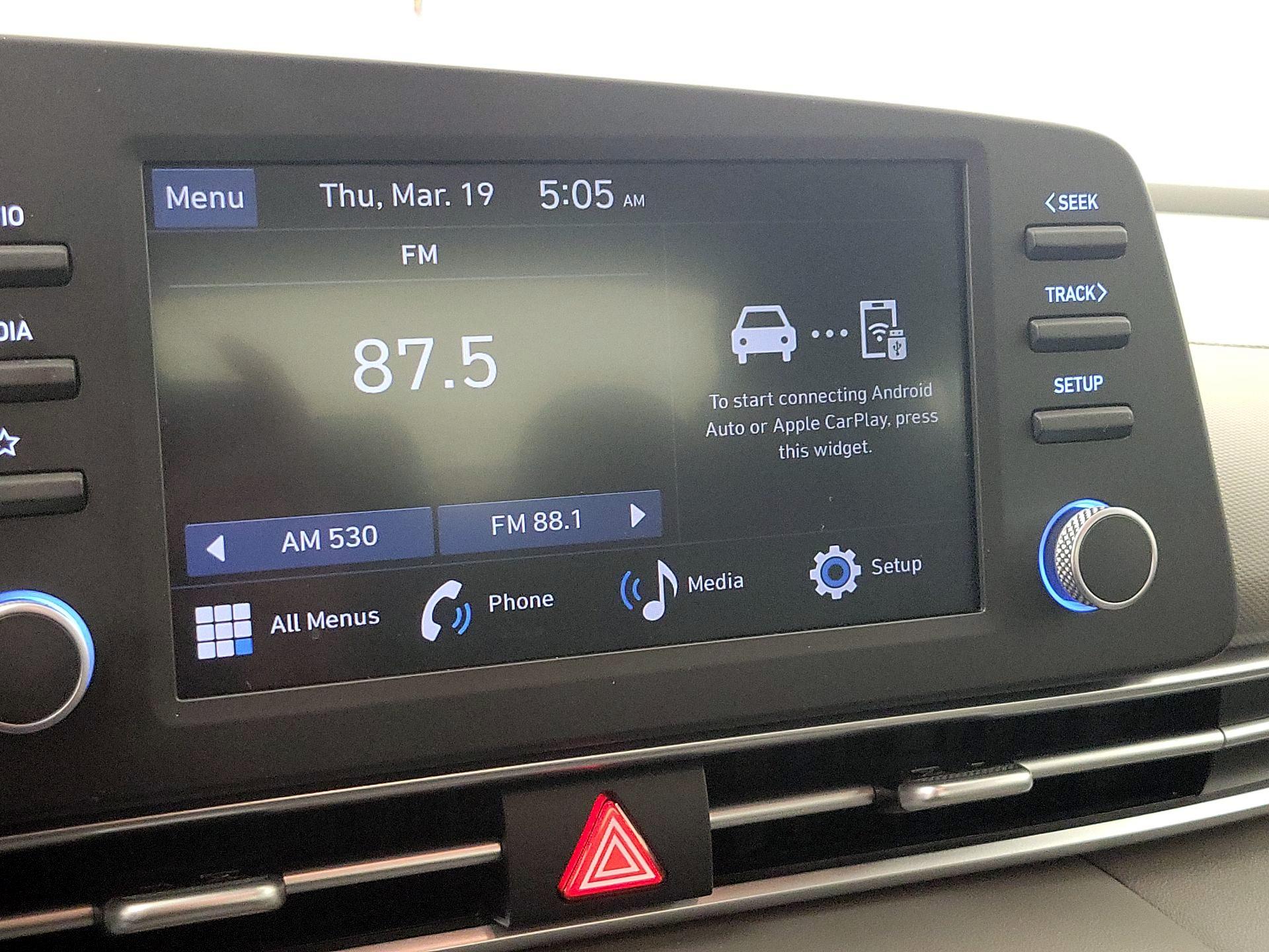 Thumbnail: 2025 Hyundai Elantra - 15