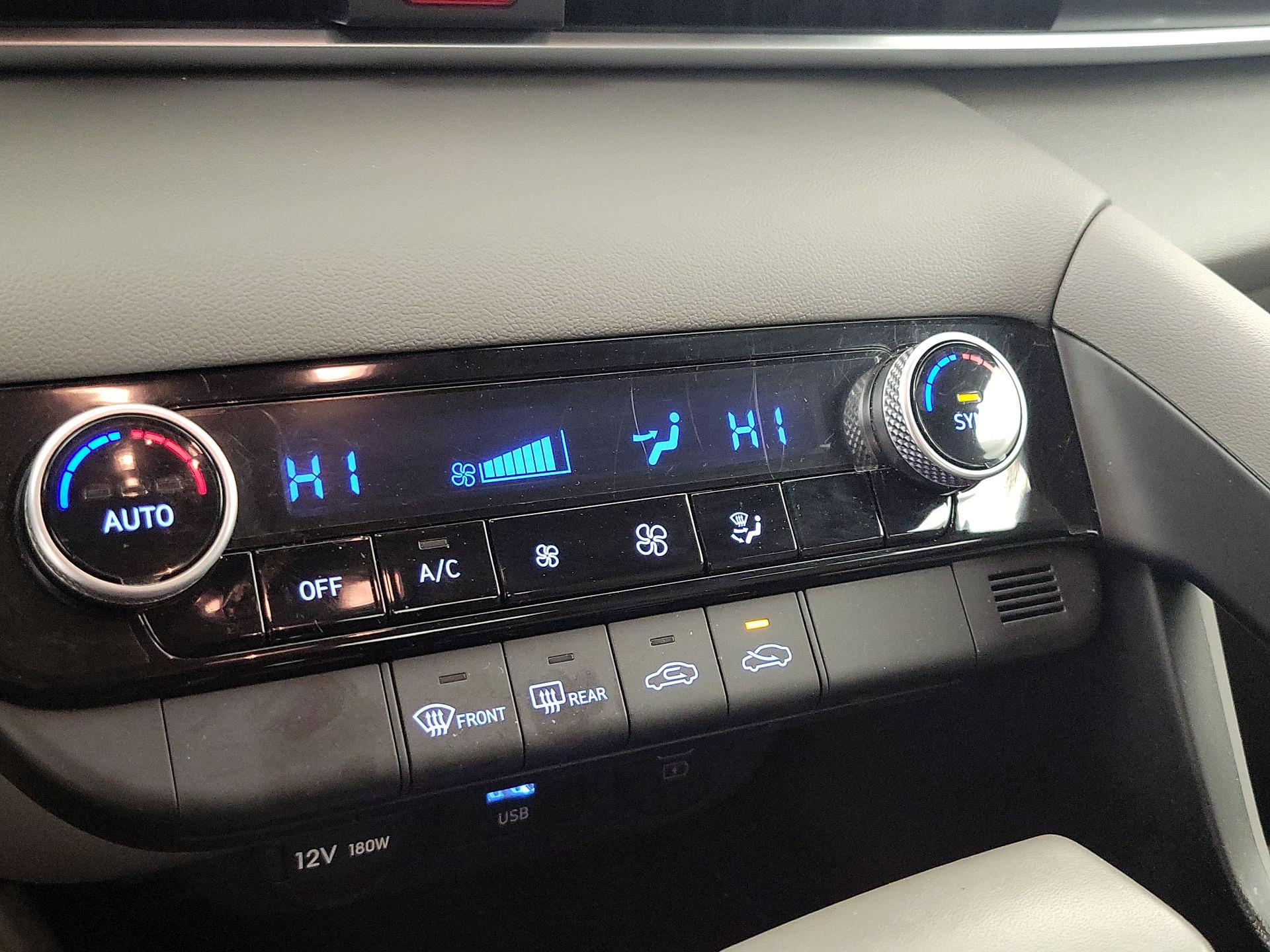 Thumbnail: 2025 Hyundai Elantra - 16