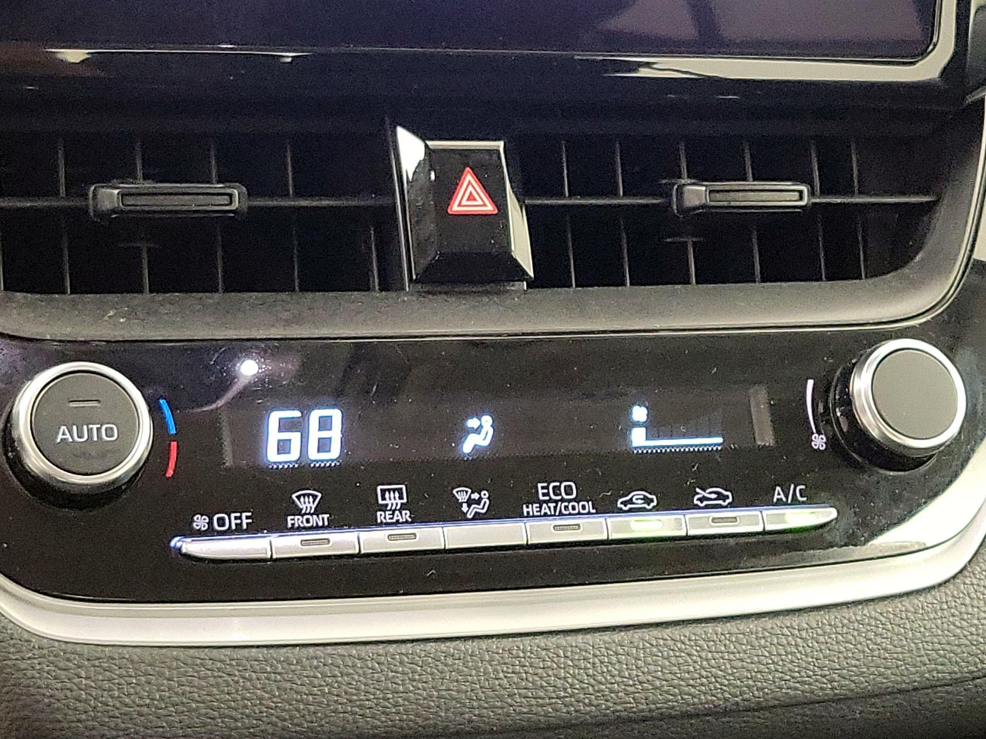 Thumbnail: 2025 Toyota Corolla - 16