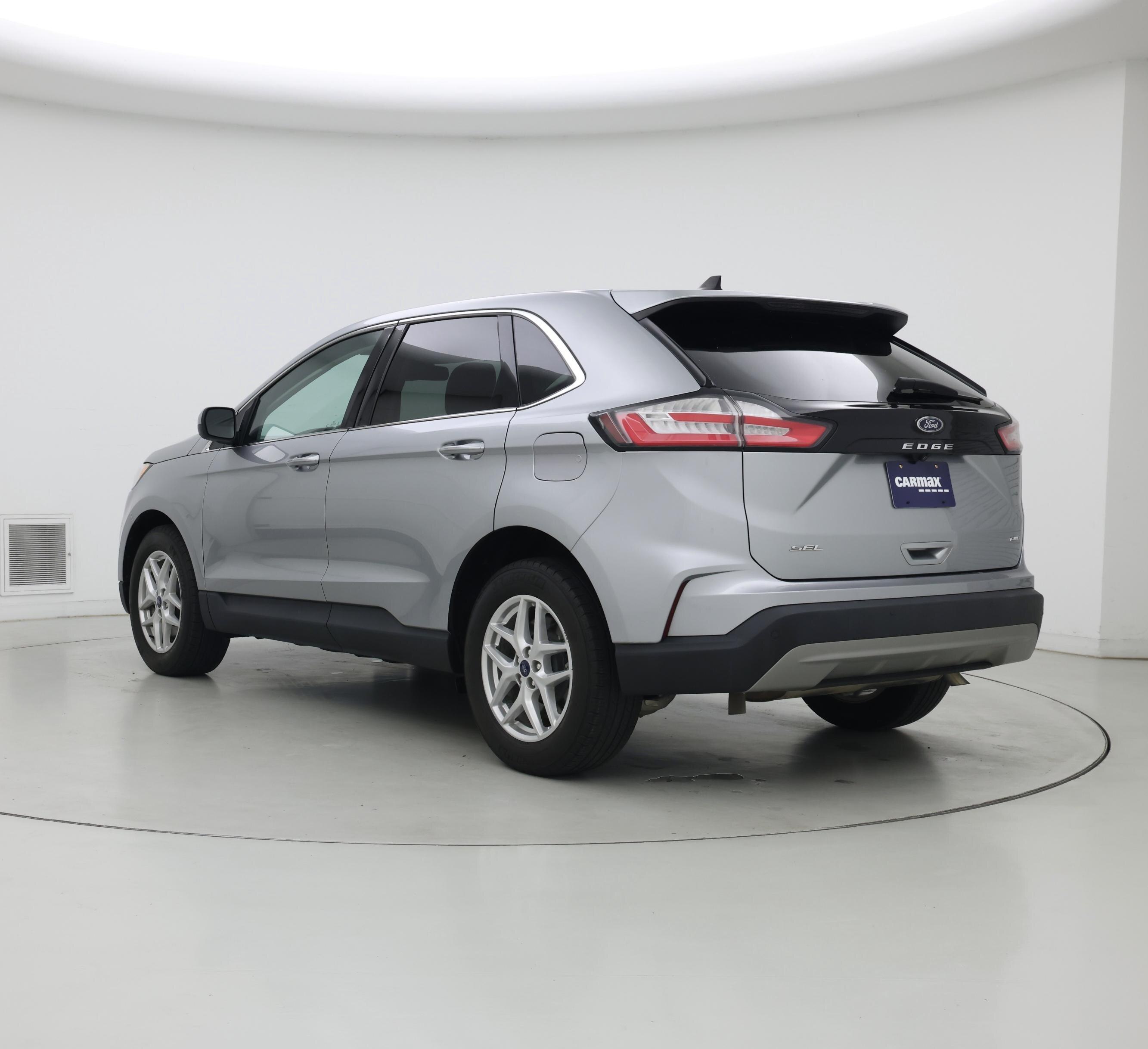 Thumbnail: 2022 Ford Edge - 2