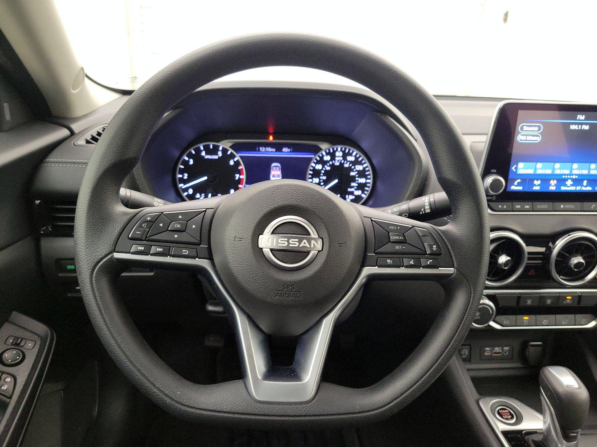 Thumbnail: 2025 Nissan Sentra - 10