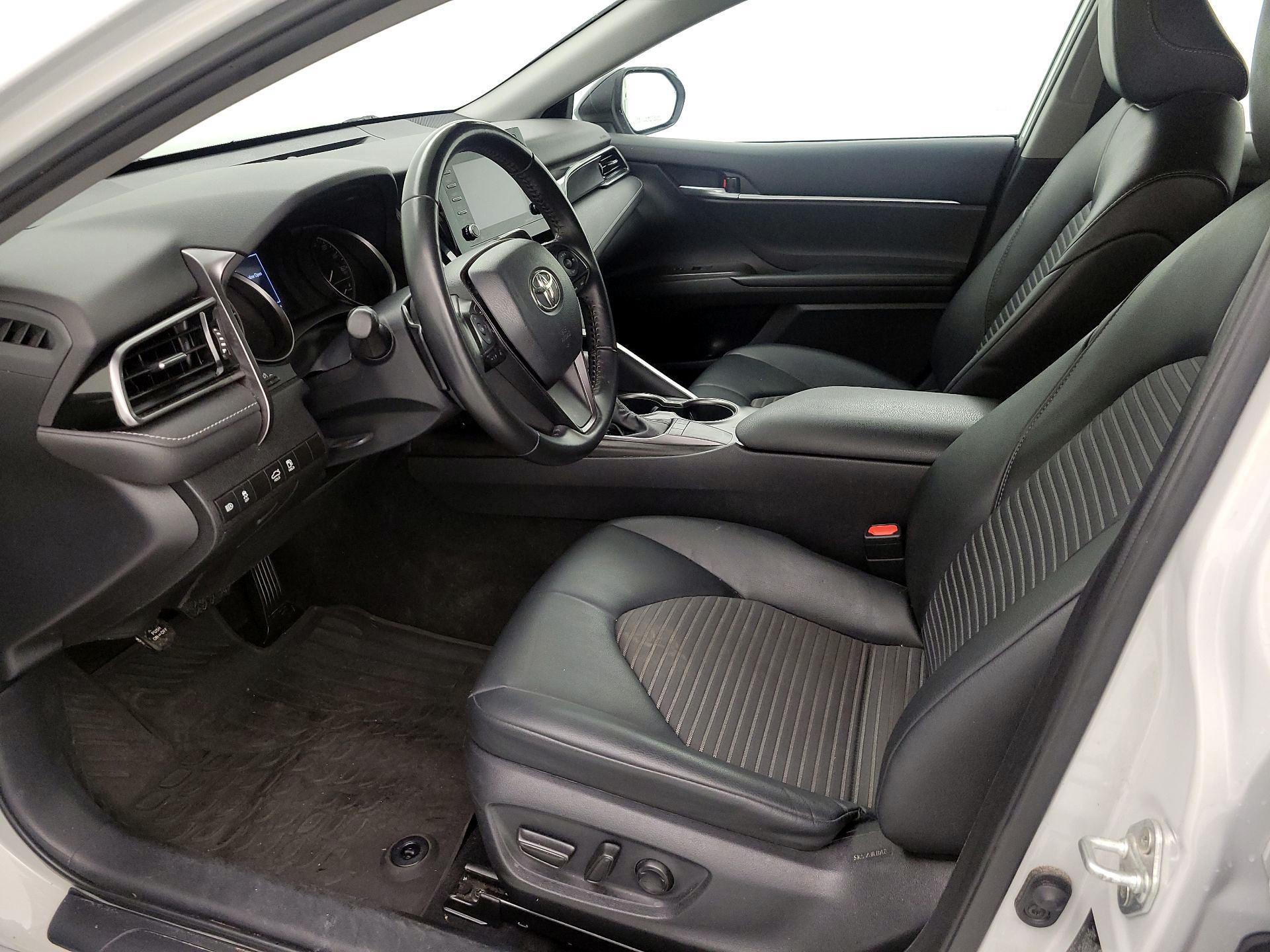 Thumbnail: 2023 Toyota Camry - 11