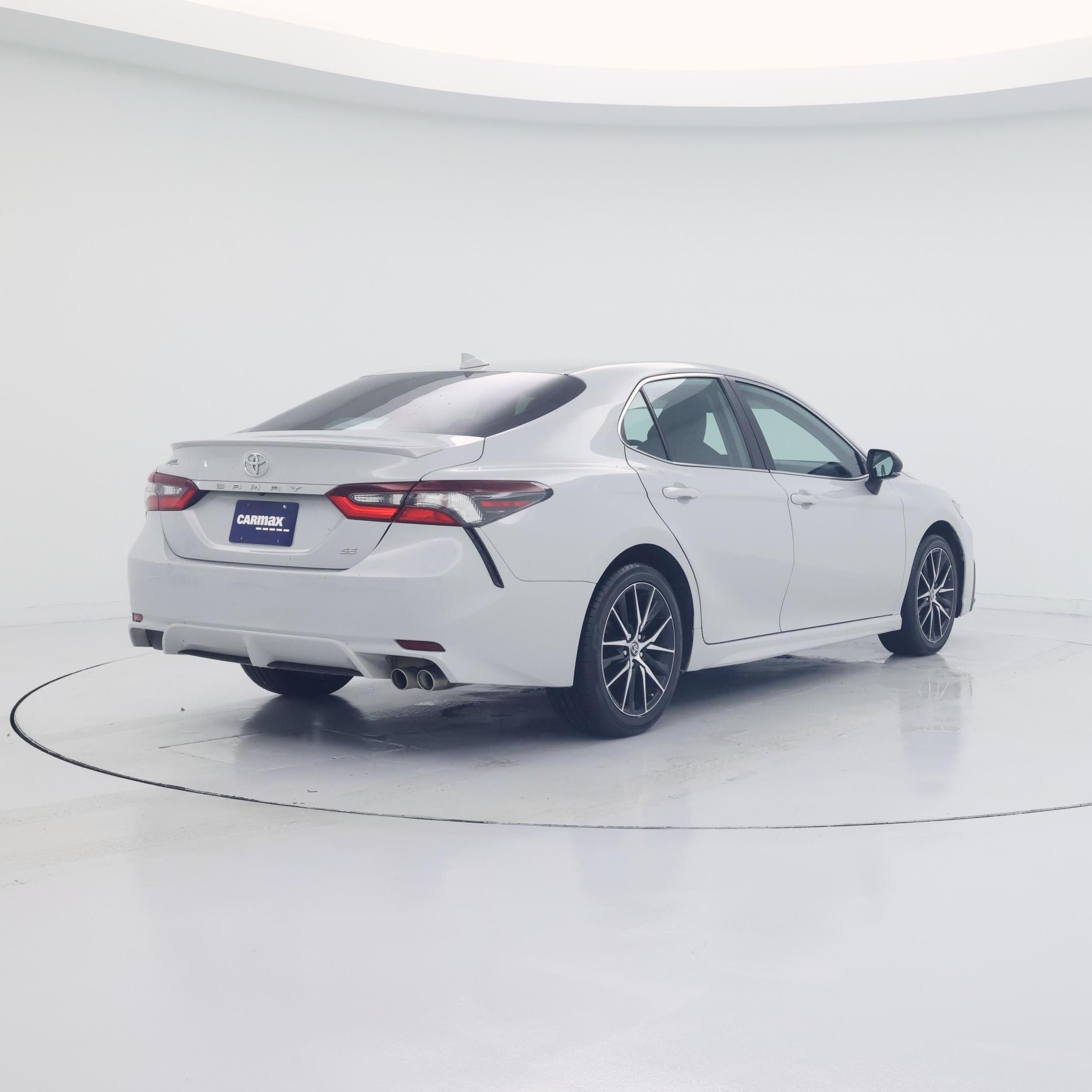 Thumbnail: 2023 Toyota Camry - 8