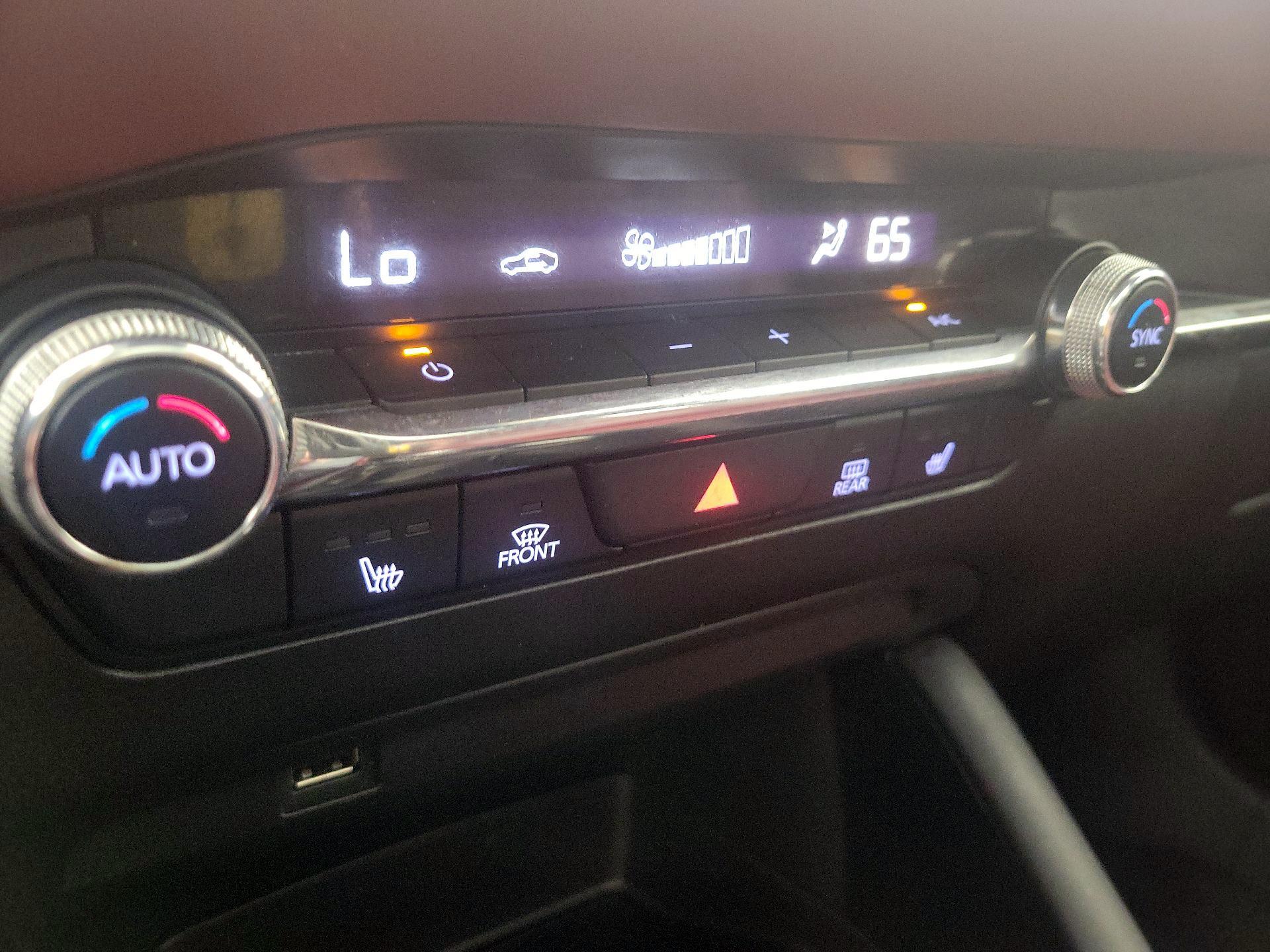 Thumbnail: 2021 Mazda Mazda3 - 16