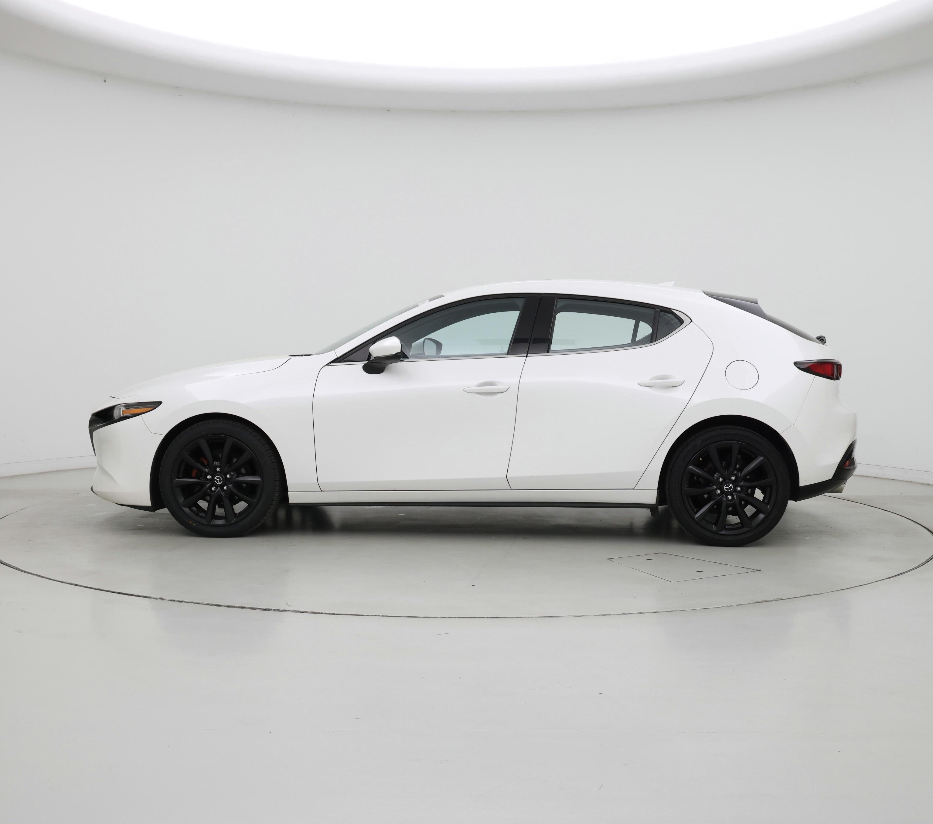 Thumbnail: 2021 Mazda Mazda3 - 3