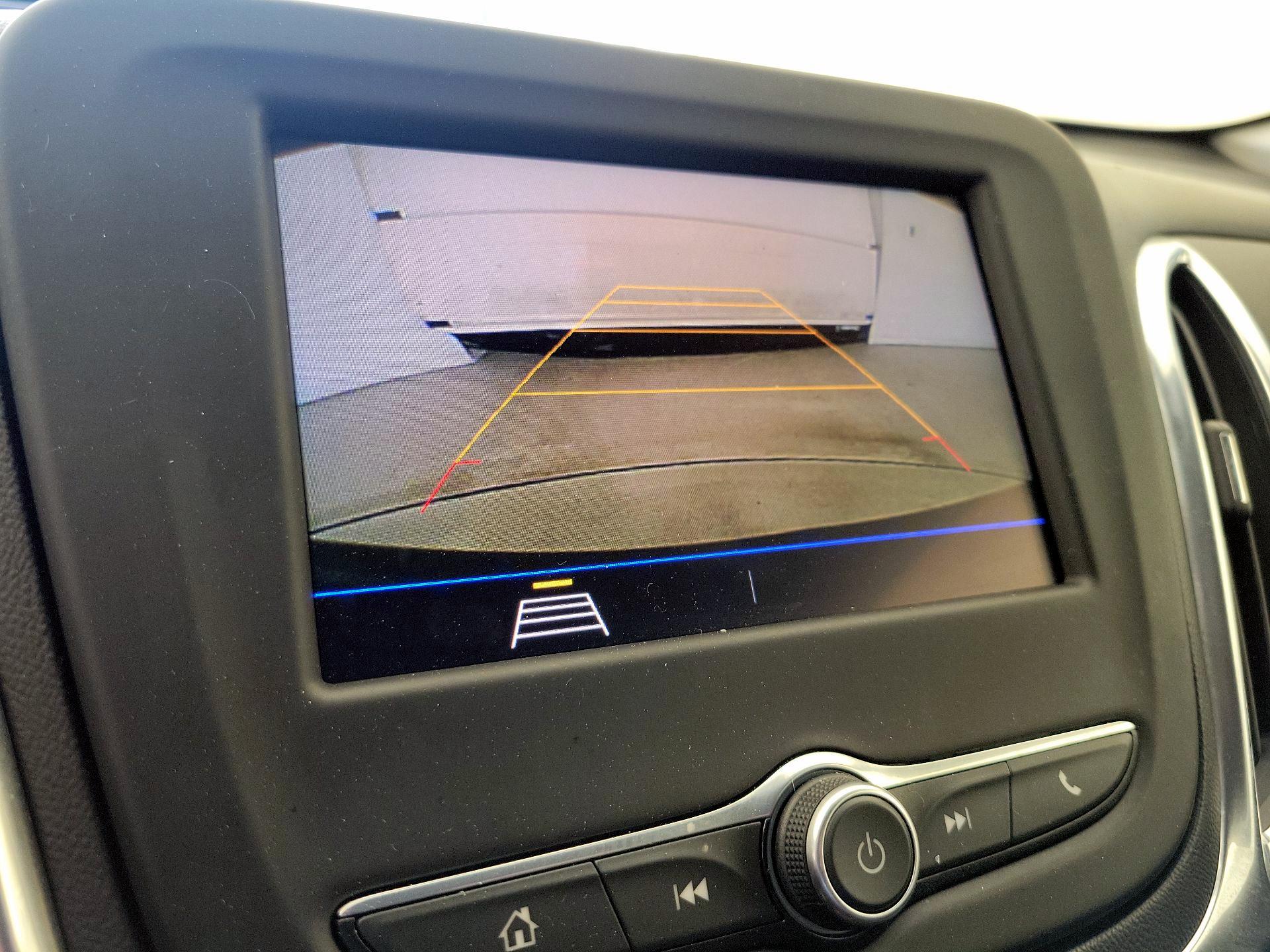 Thumbnail: 2021 Chevrolet Equinox - 14