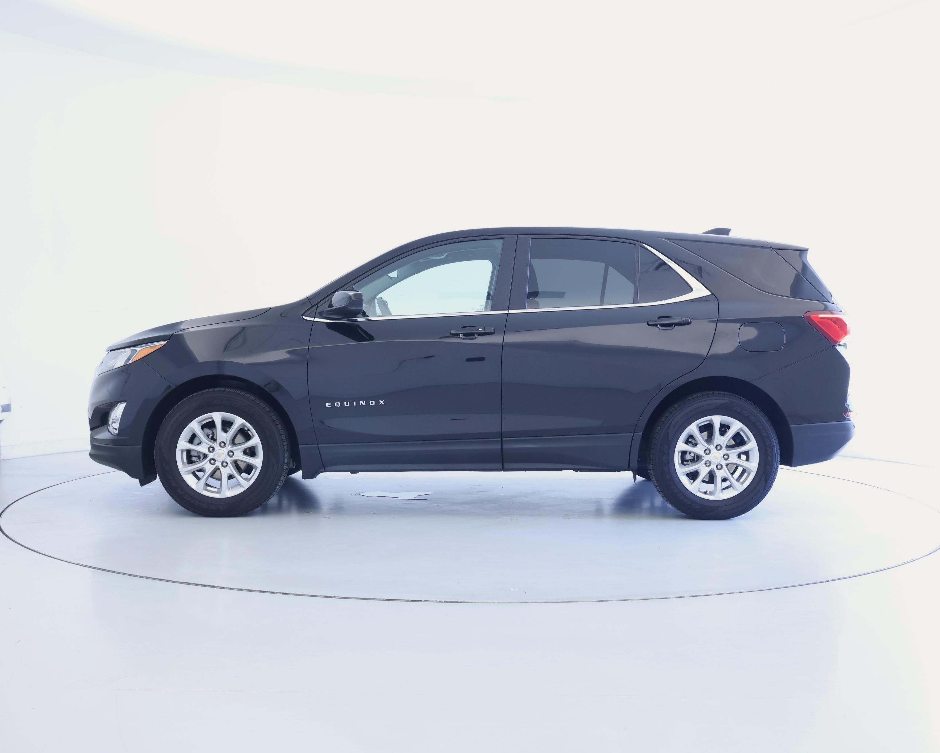 Thumbnail: 2021 Chevrolet Equinox - 3