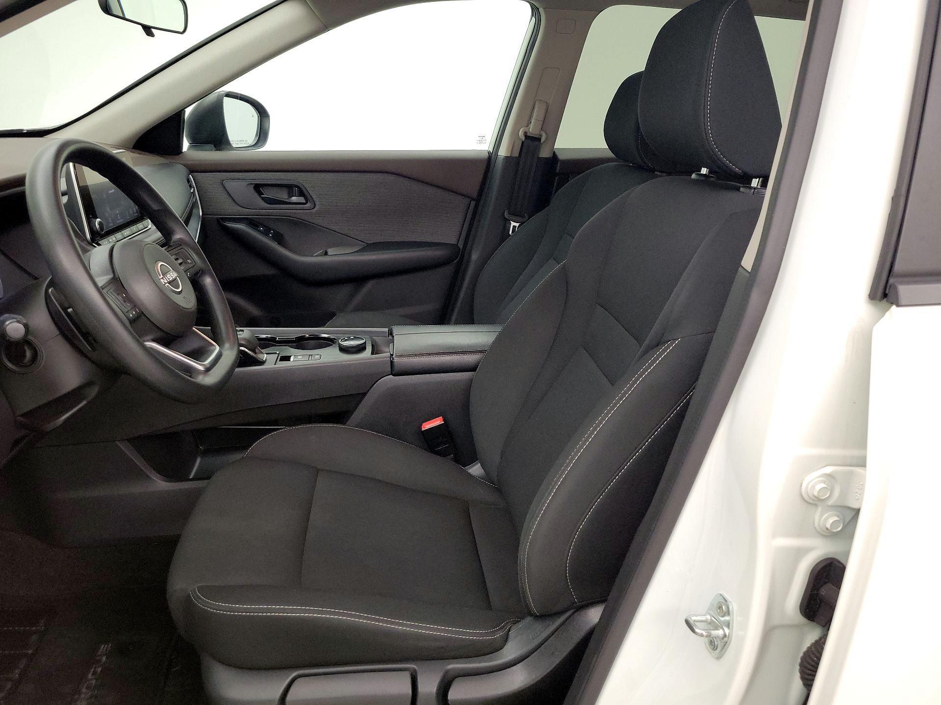 Thumbnail: 2023 Nissan Rogue - 11