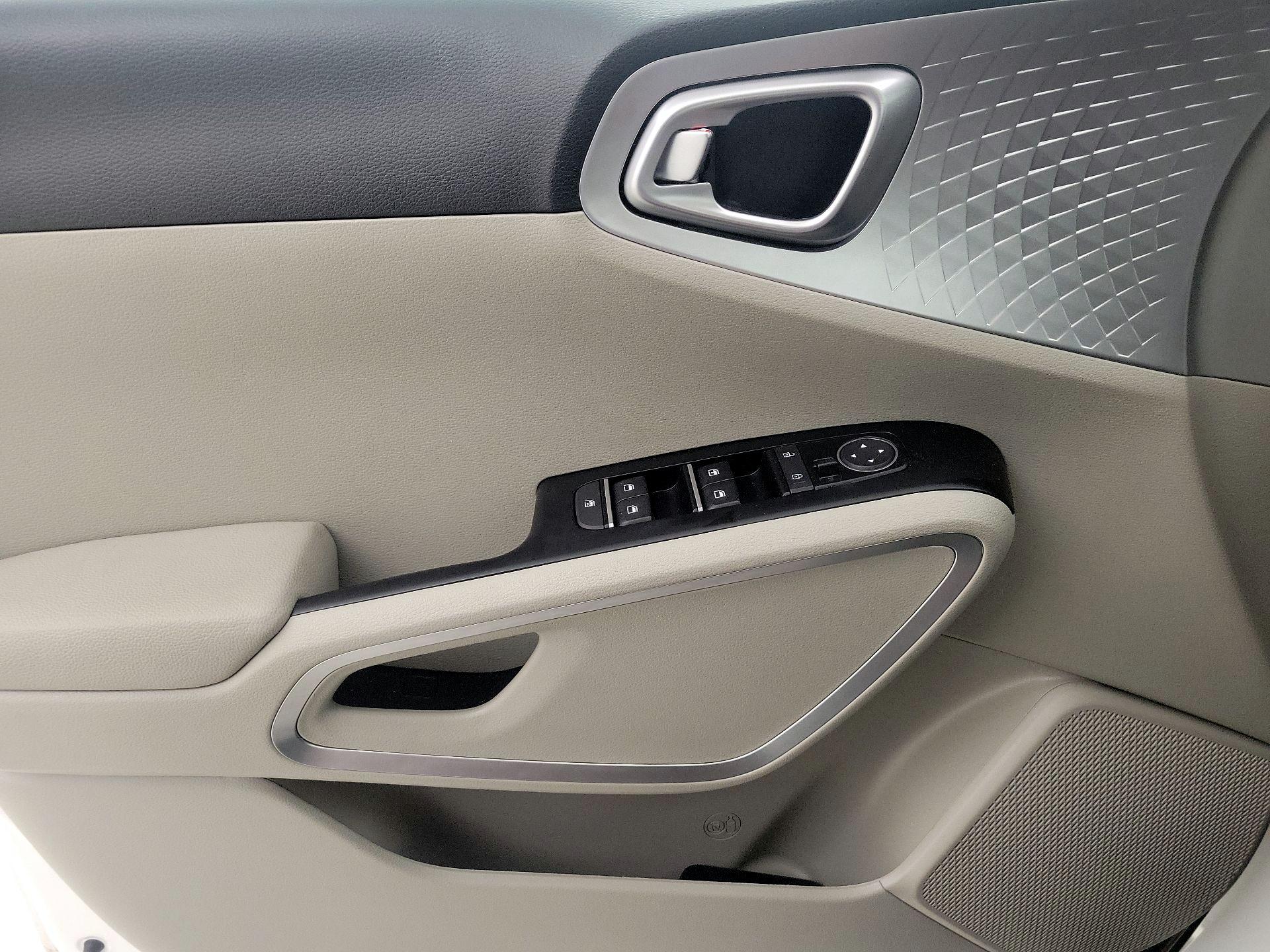 Thumbnail: 2025 Kia Soul - 12