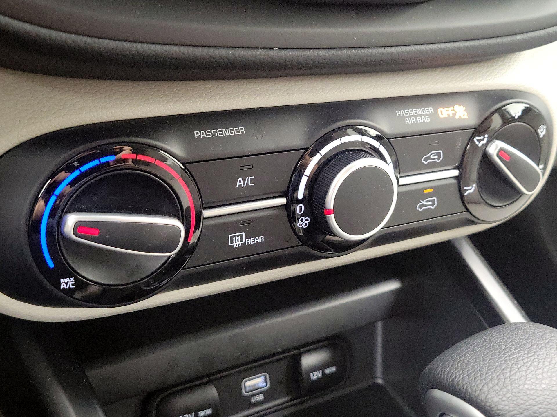 Thumbnail: 2025 Kia Soul - 16