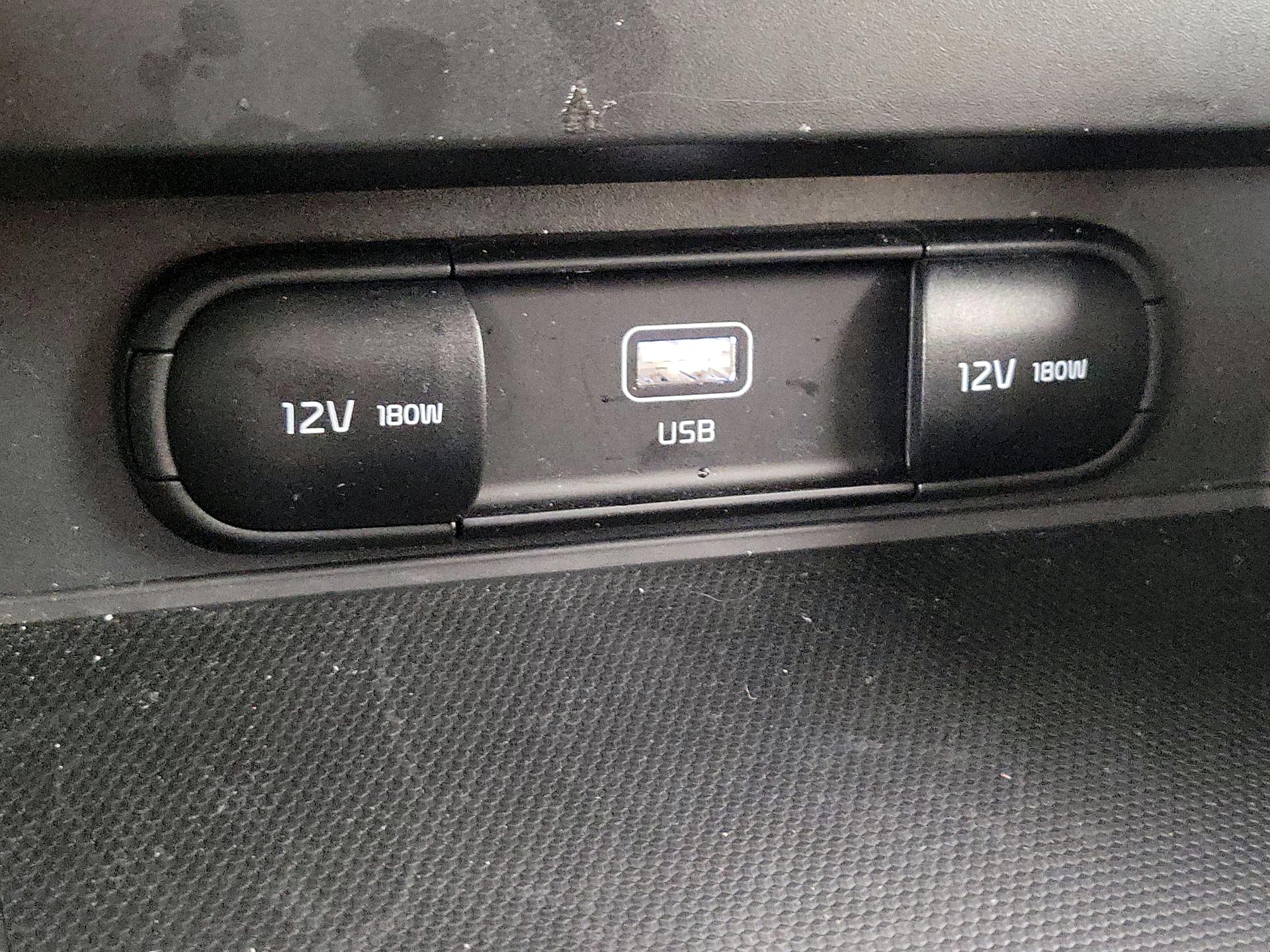 Thumbnail: 2025 Kia Soul - 18