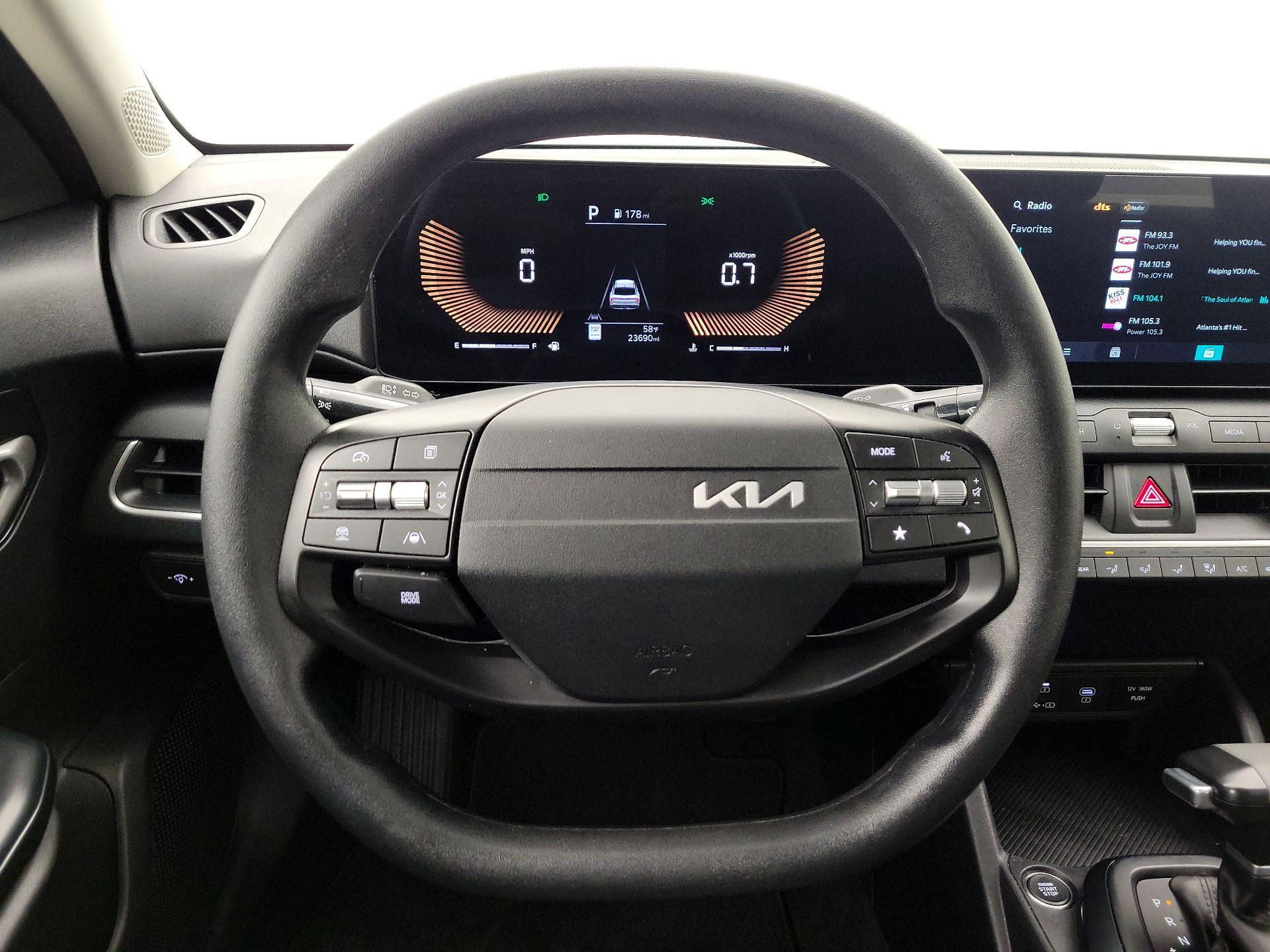 Thumbnail: 2025 Kia K4 - 10