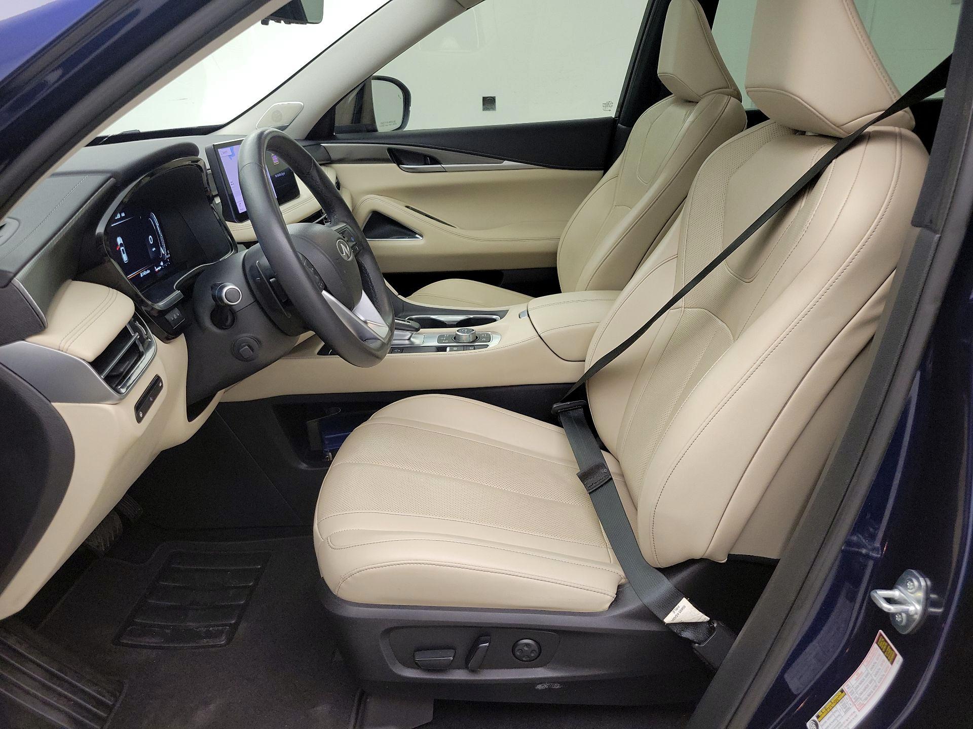 Thumbnail: 2022 INFINITI QX60 - 11