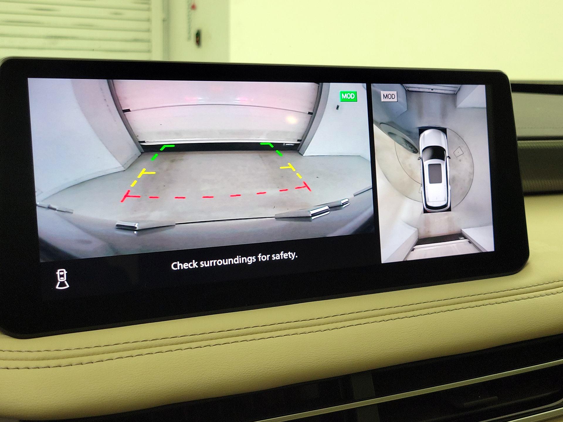 Thumbnail: 2022 INFINITI QX60 - 15