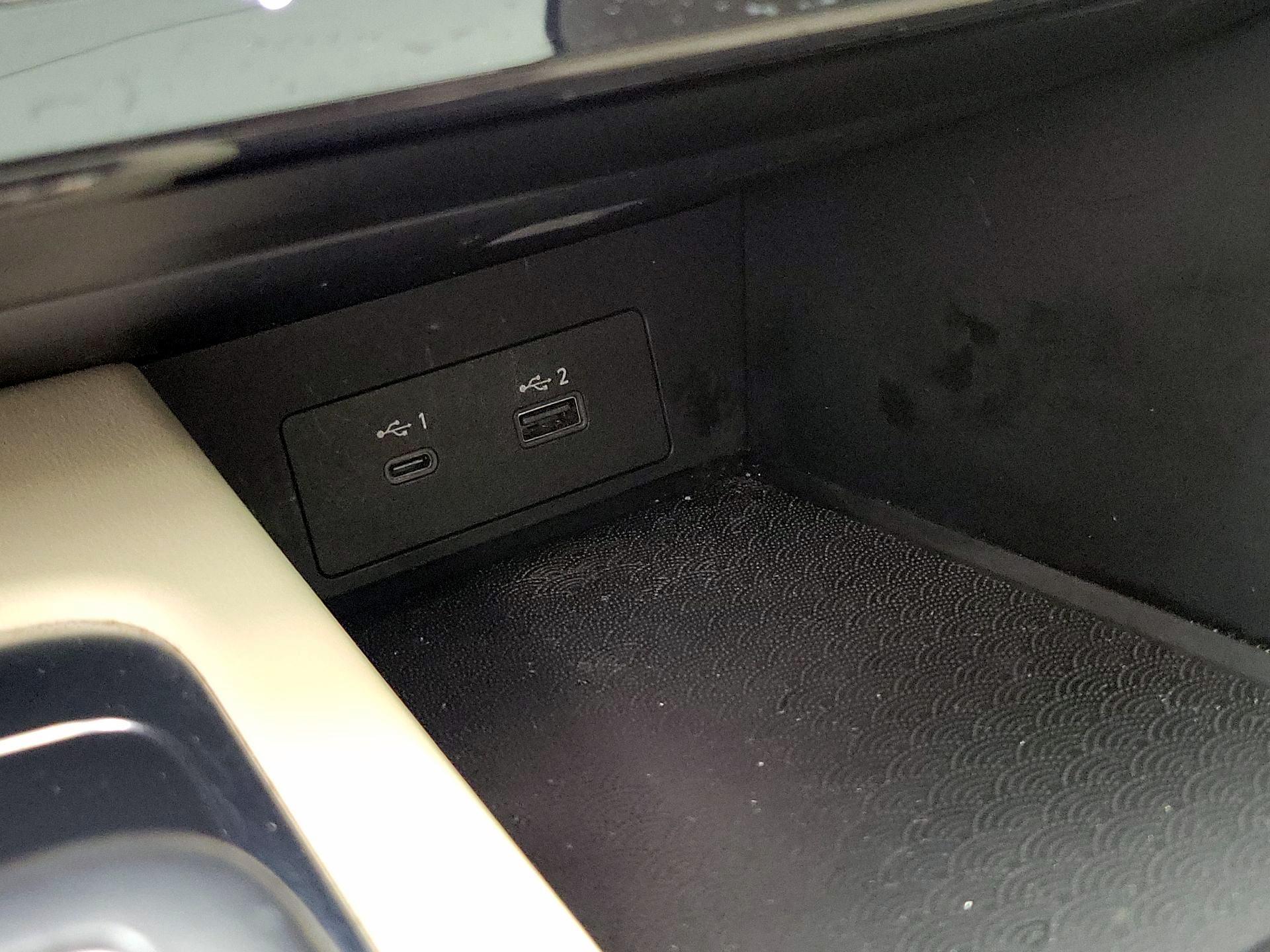 Thumbnail: 2022 INFINITI QX60 - 19