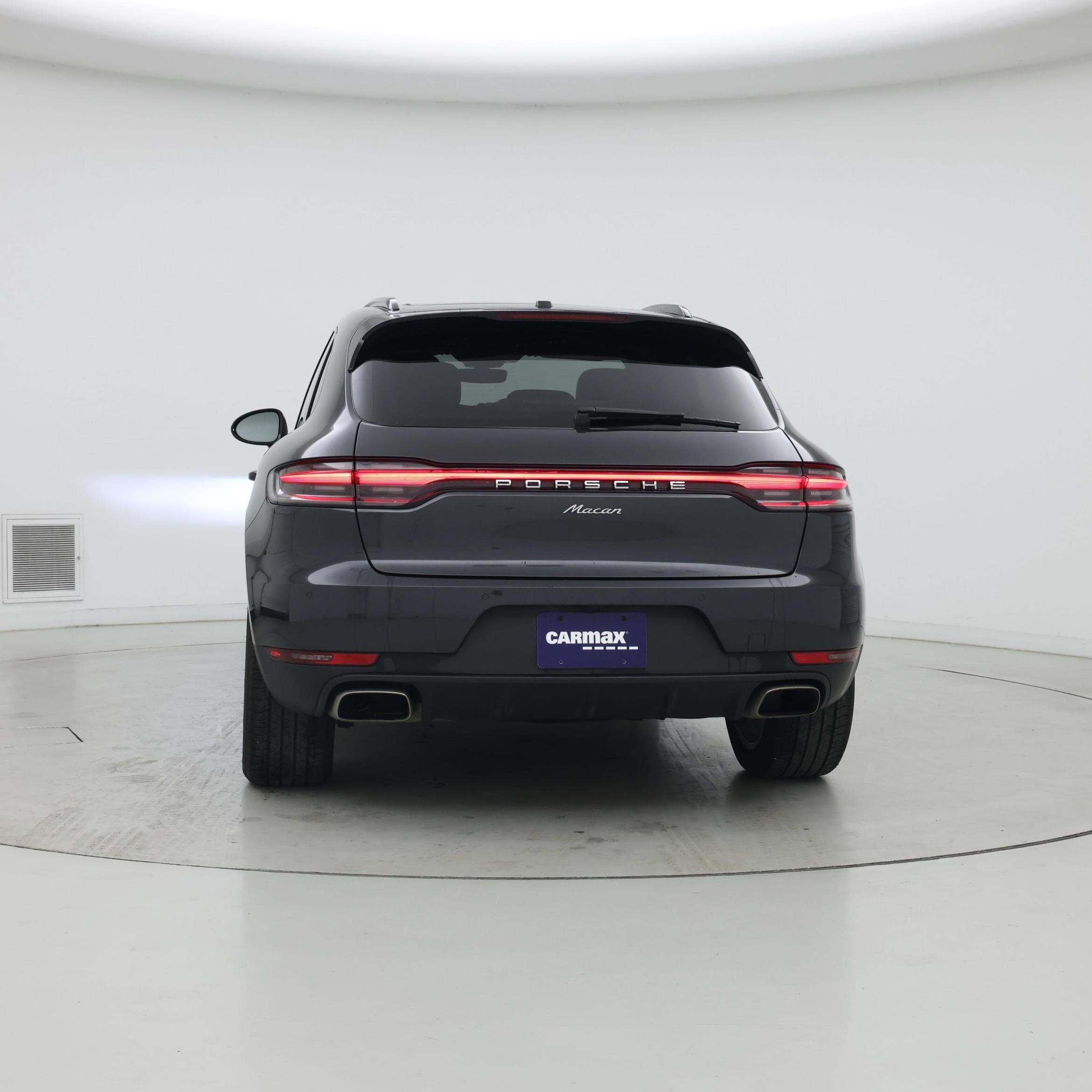 Thumbnail: 2021 Porsche Macan - 6