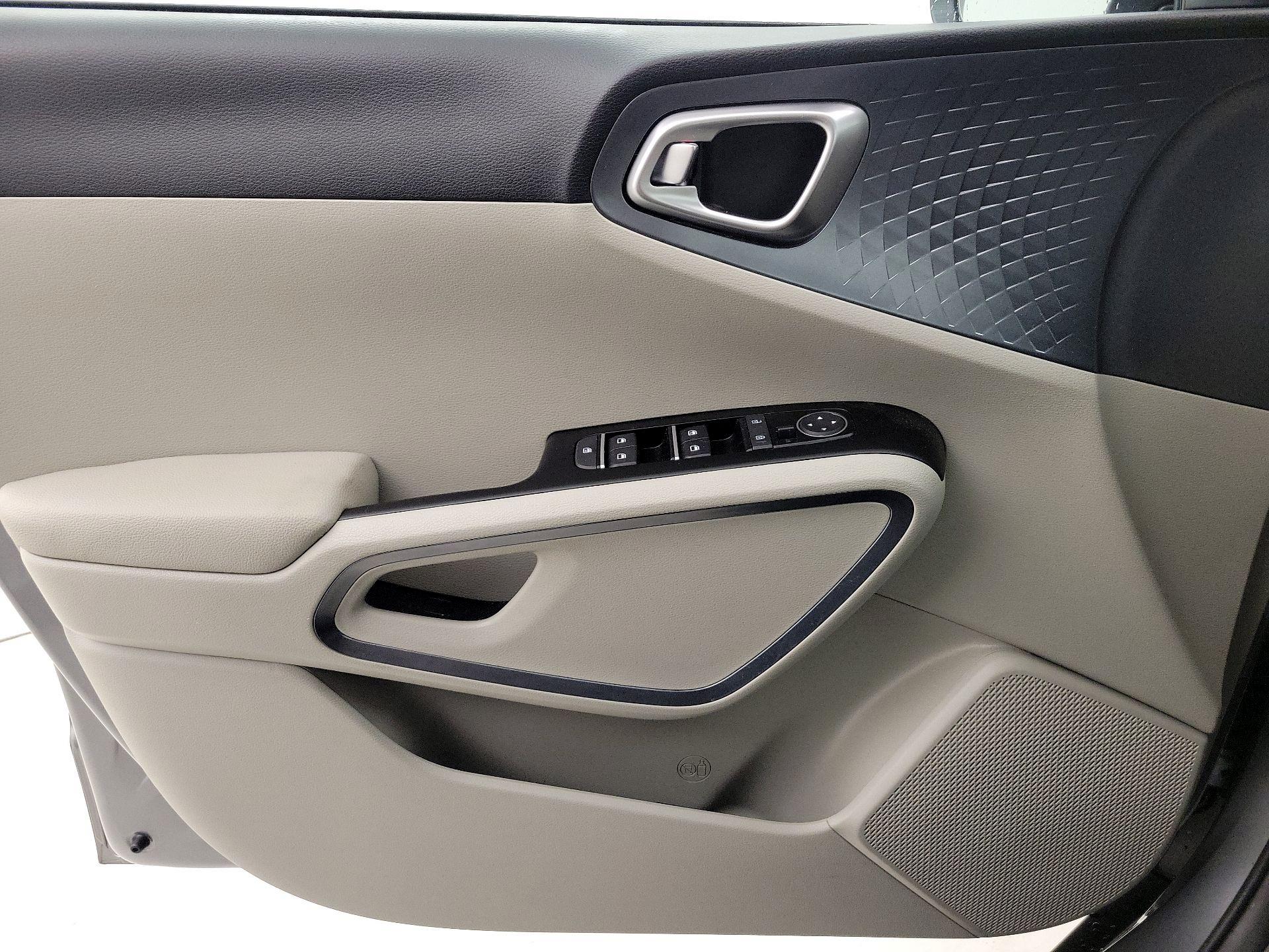 Thumbnail: 2025 Kia Soul - 12