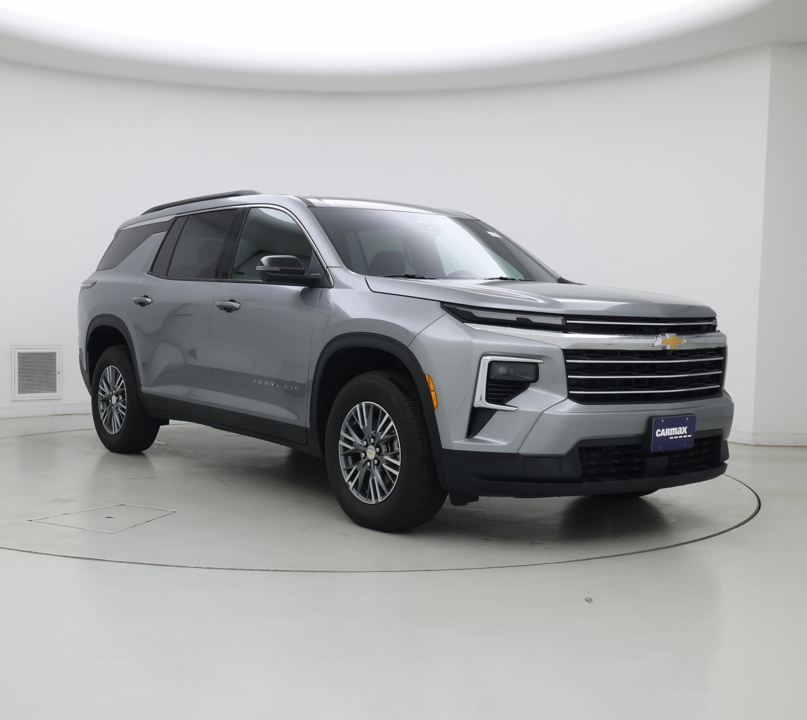 Gray 2025 Chevrolet Traverse SUV / Crossover Front-Wheel Drive Automatic