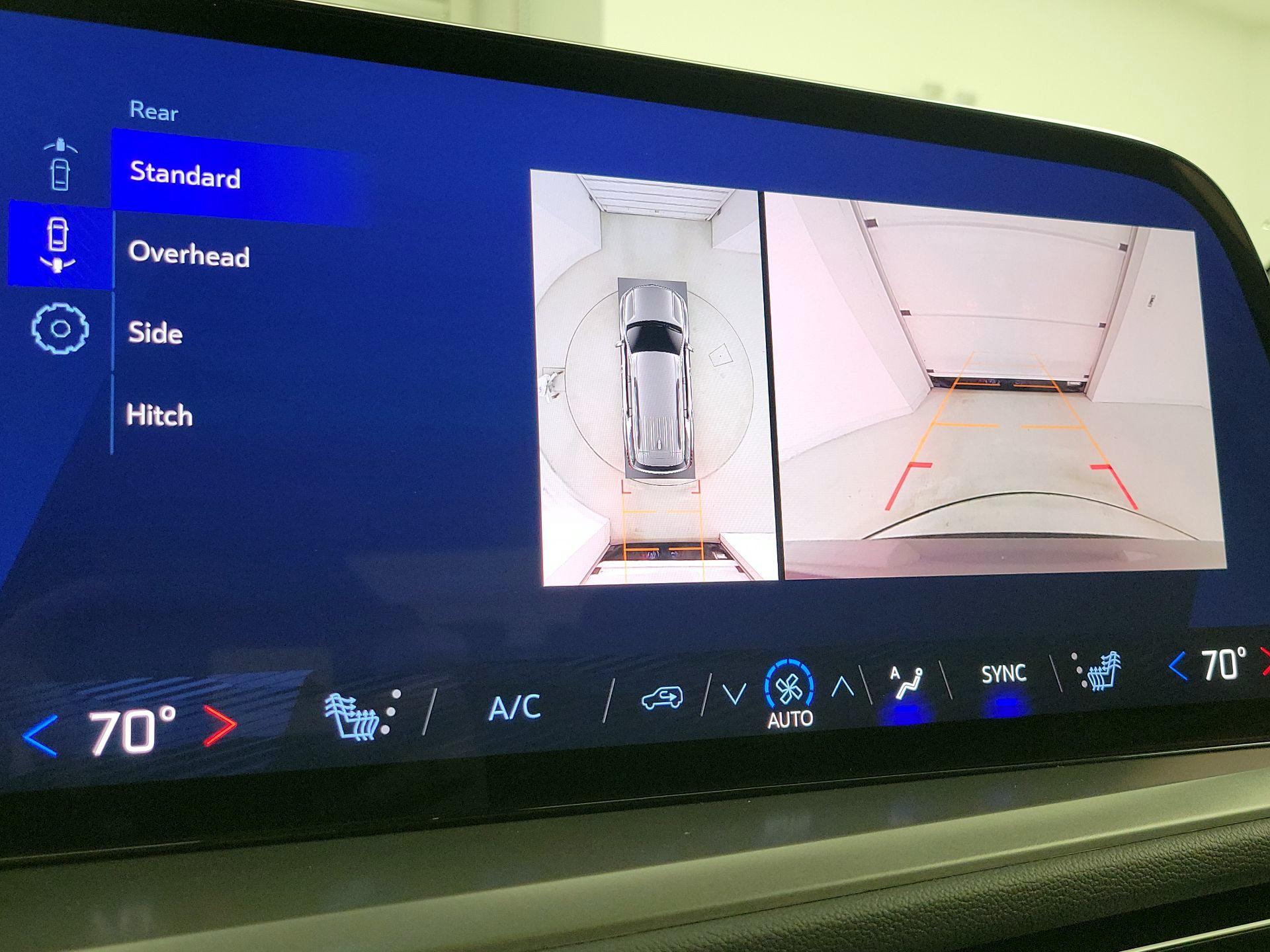 Thumbnail: 2025 Chevrolet Traverse - 15