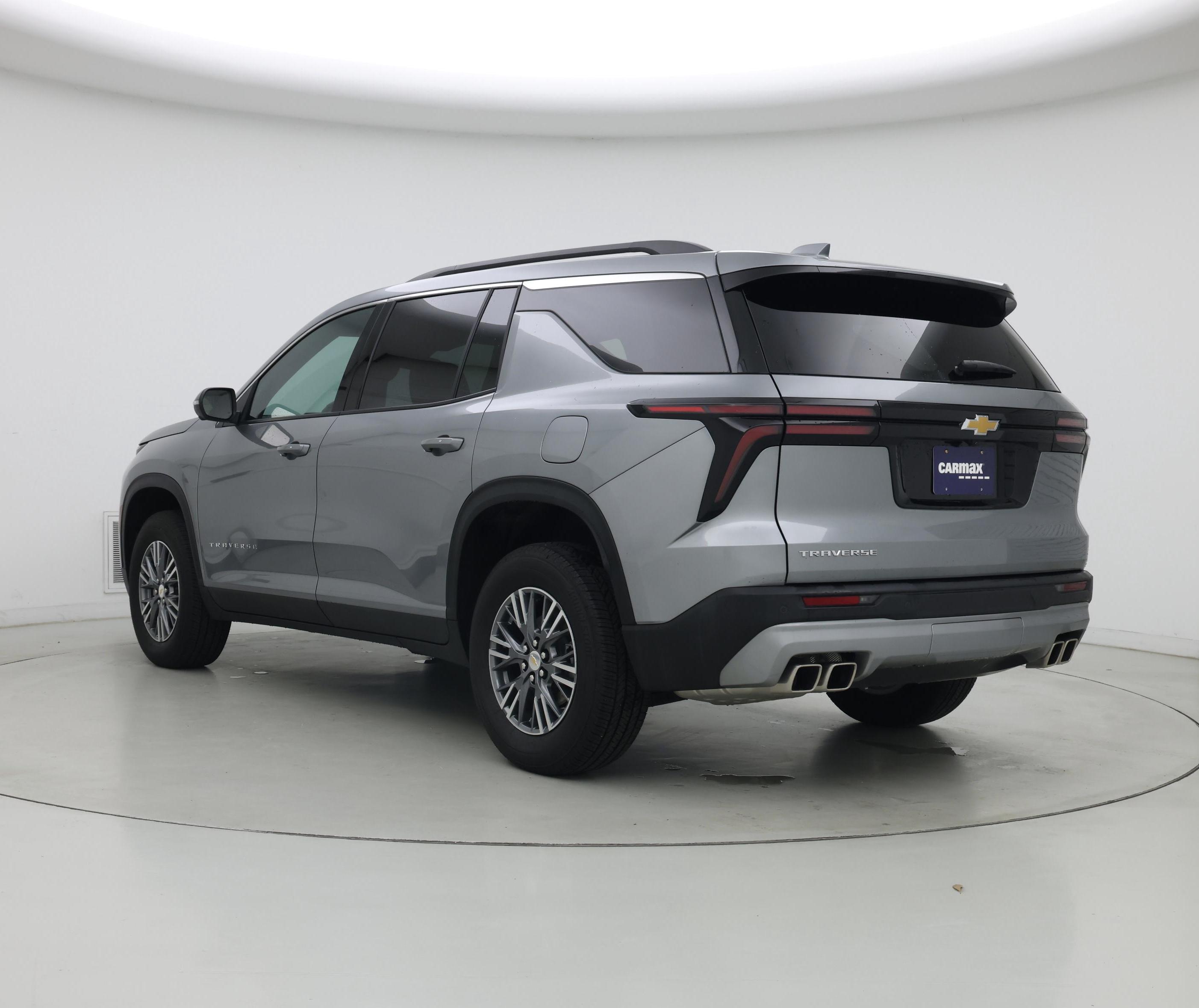 Thumbnail: 2025 Chevrolet Traverse - 2