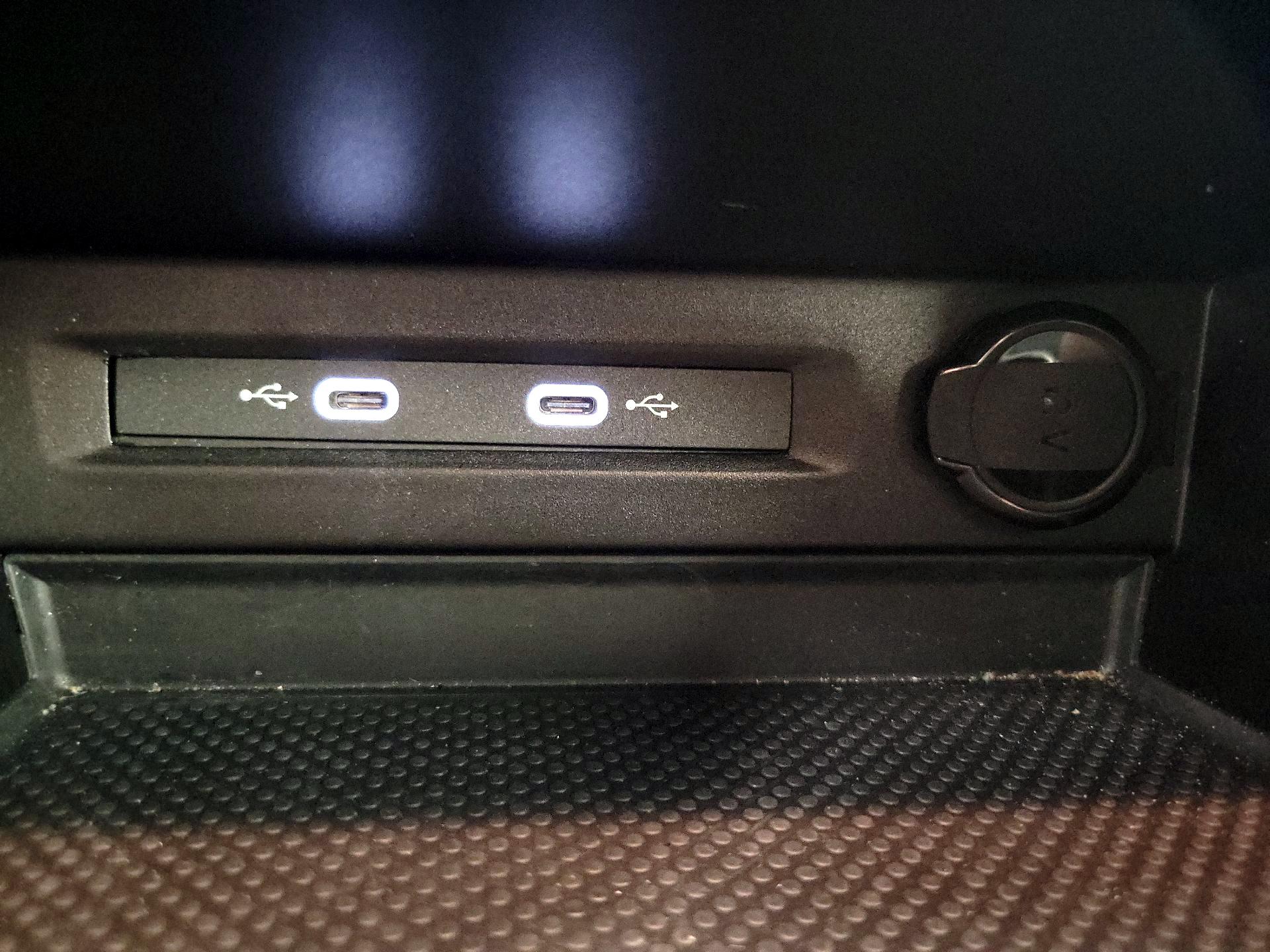 Thumbnail: 2025 Volkswagen Taos - 18