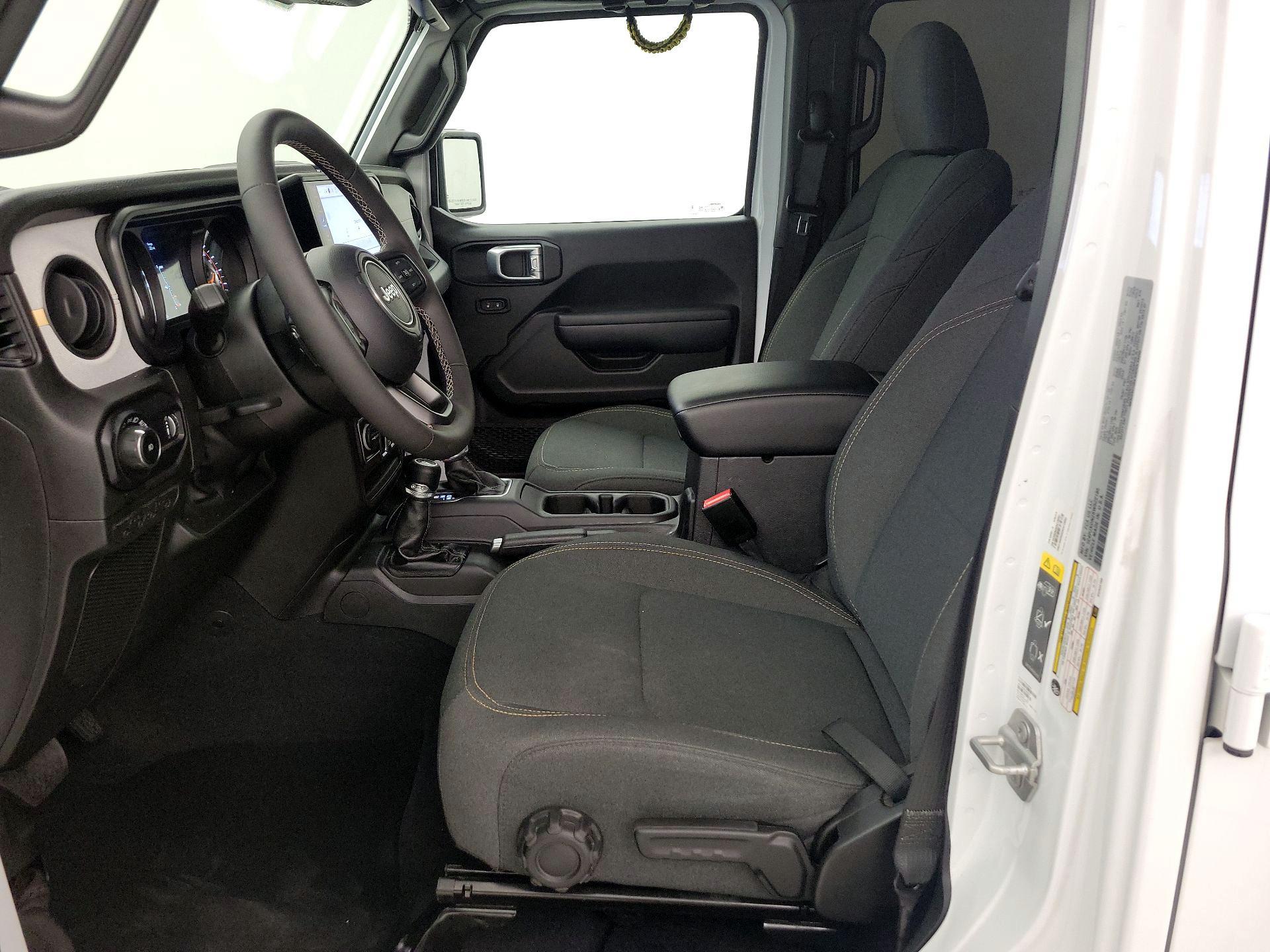 Thumbnail: 2025 Jeep Wrangler - 11