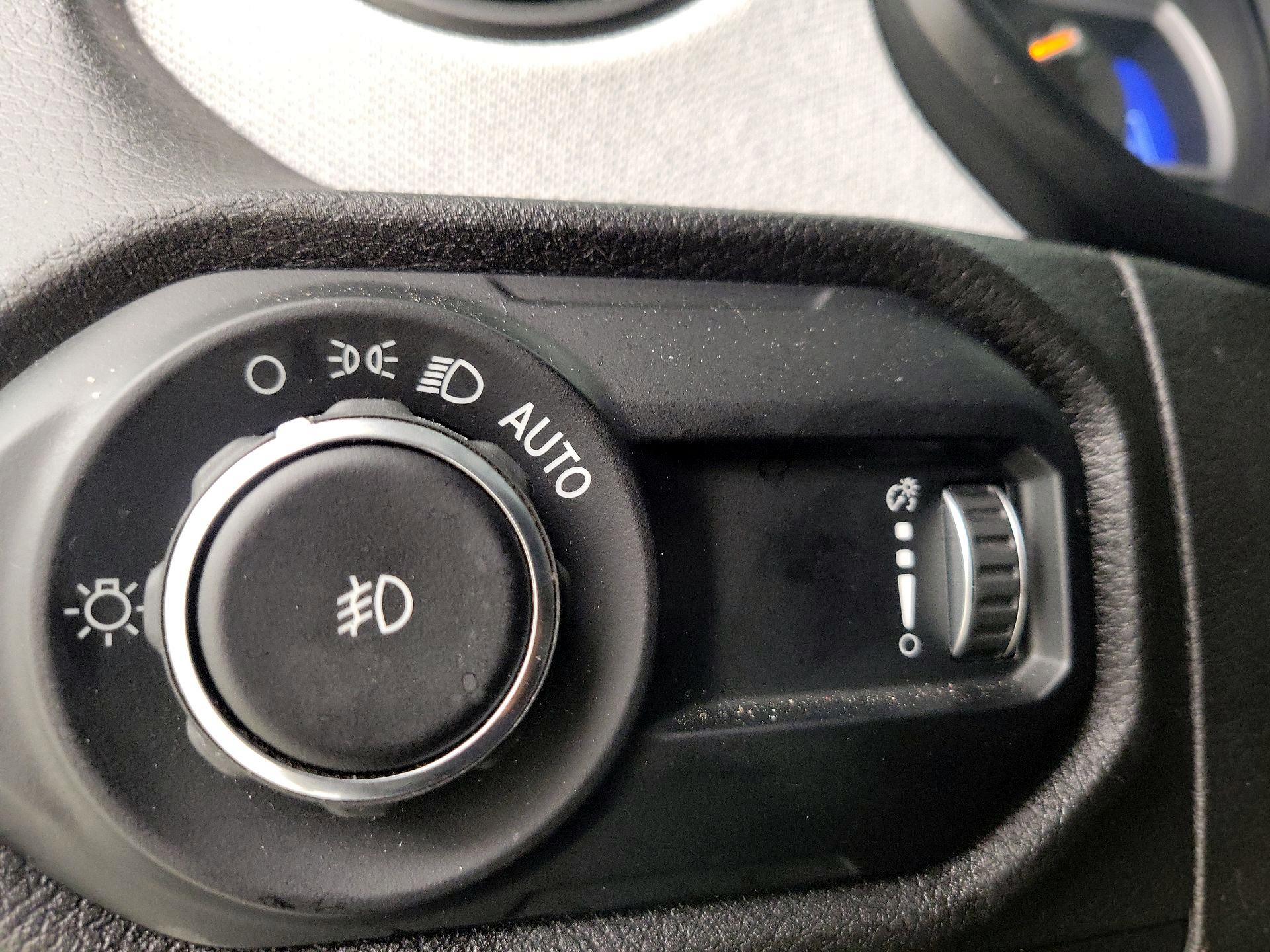 Thumbnail: 2025 Jeep Wrangler - 13