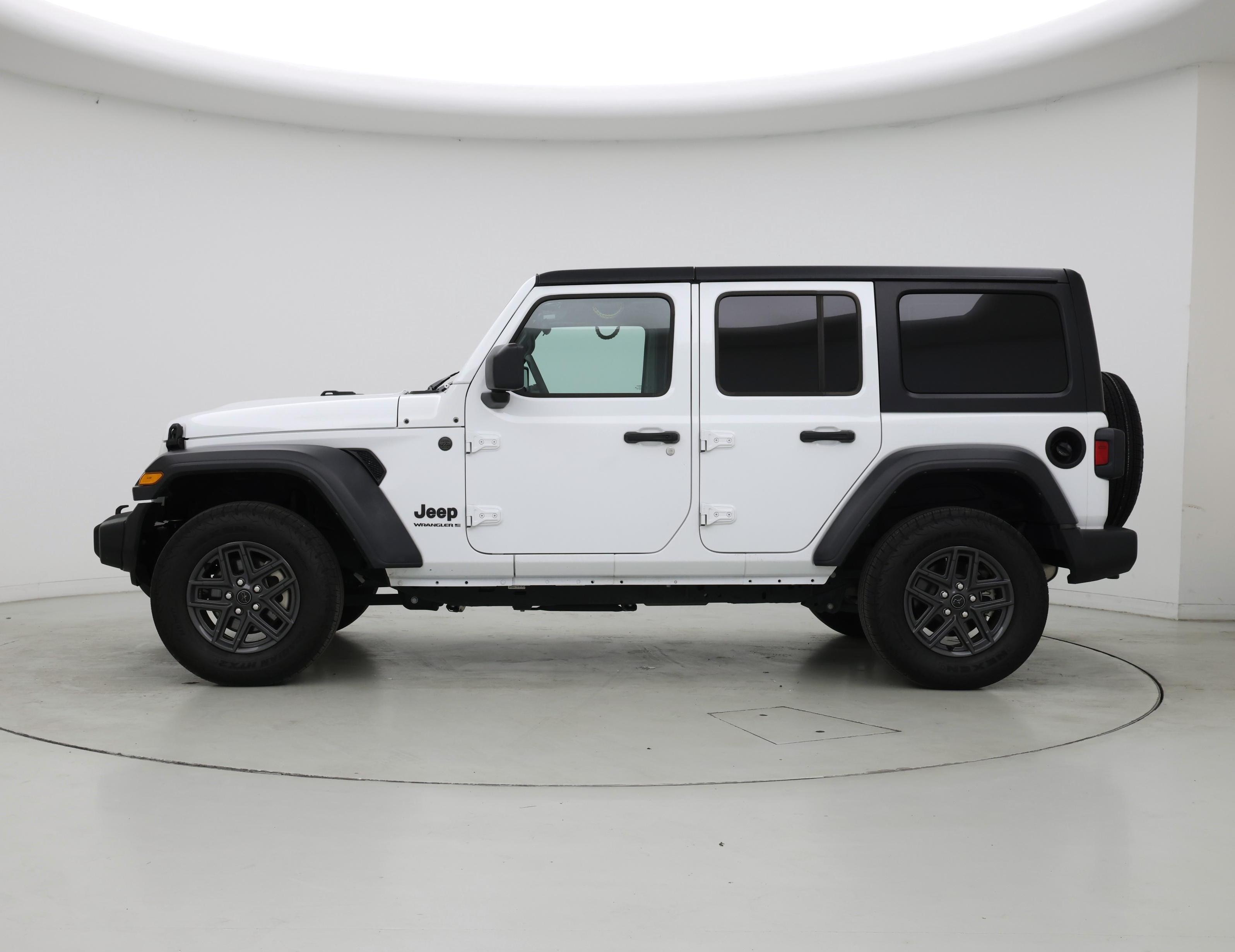 Thumbnail: 2025 Jeep Wrangler - 3