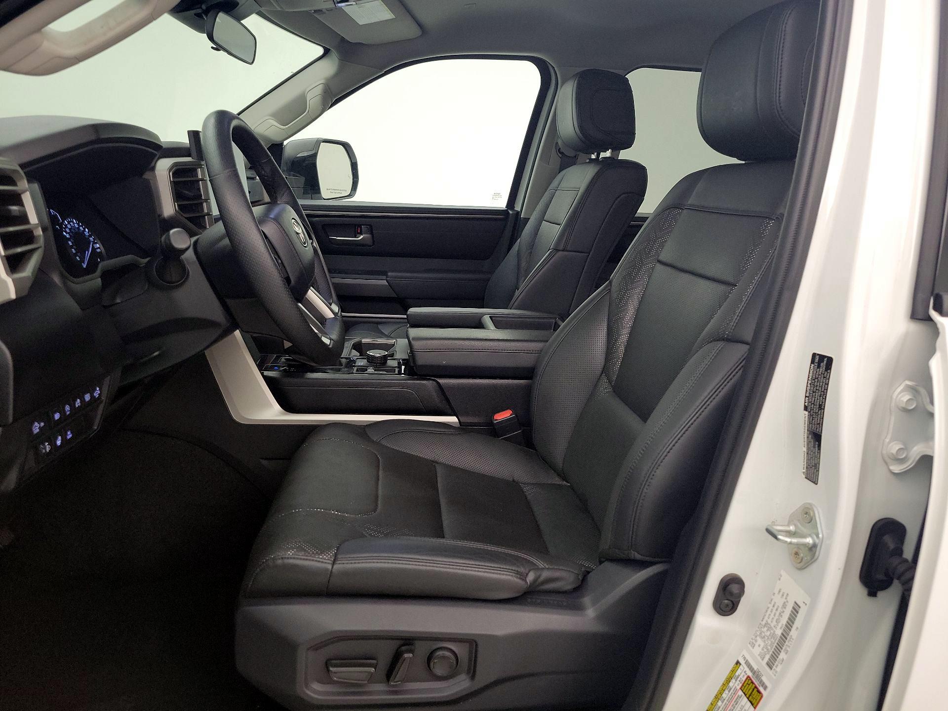 Thumbnail: 2022 Toyota Tundra - 11