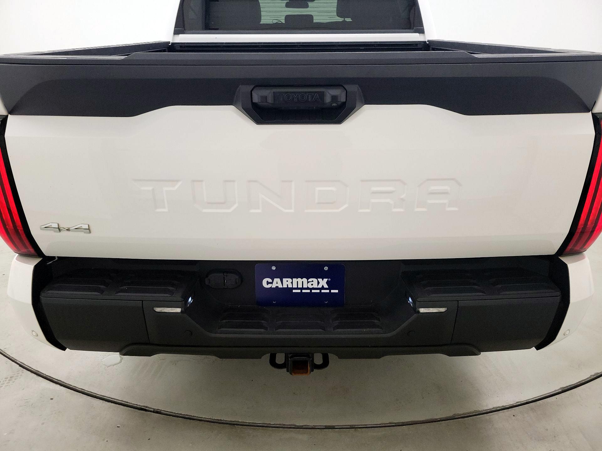 Thumbnail: 2022 Toyota Tundra - 20