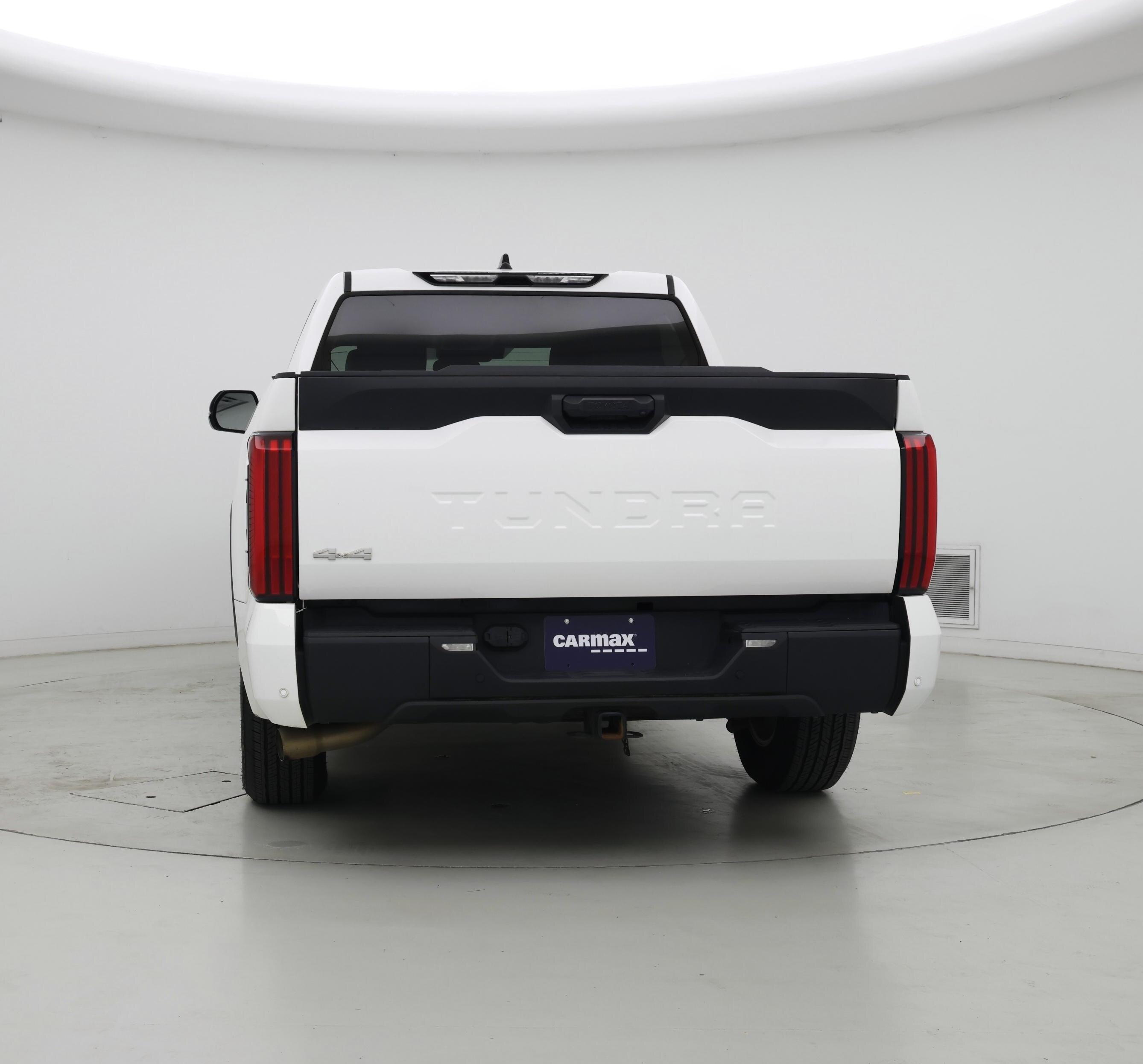 Thumbnail: 2022 Toyota Tundra - 6