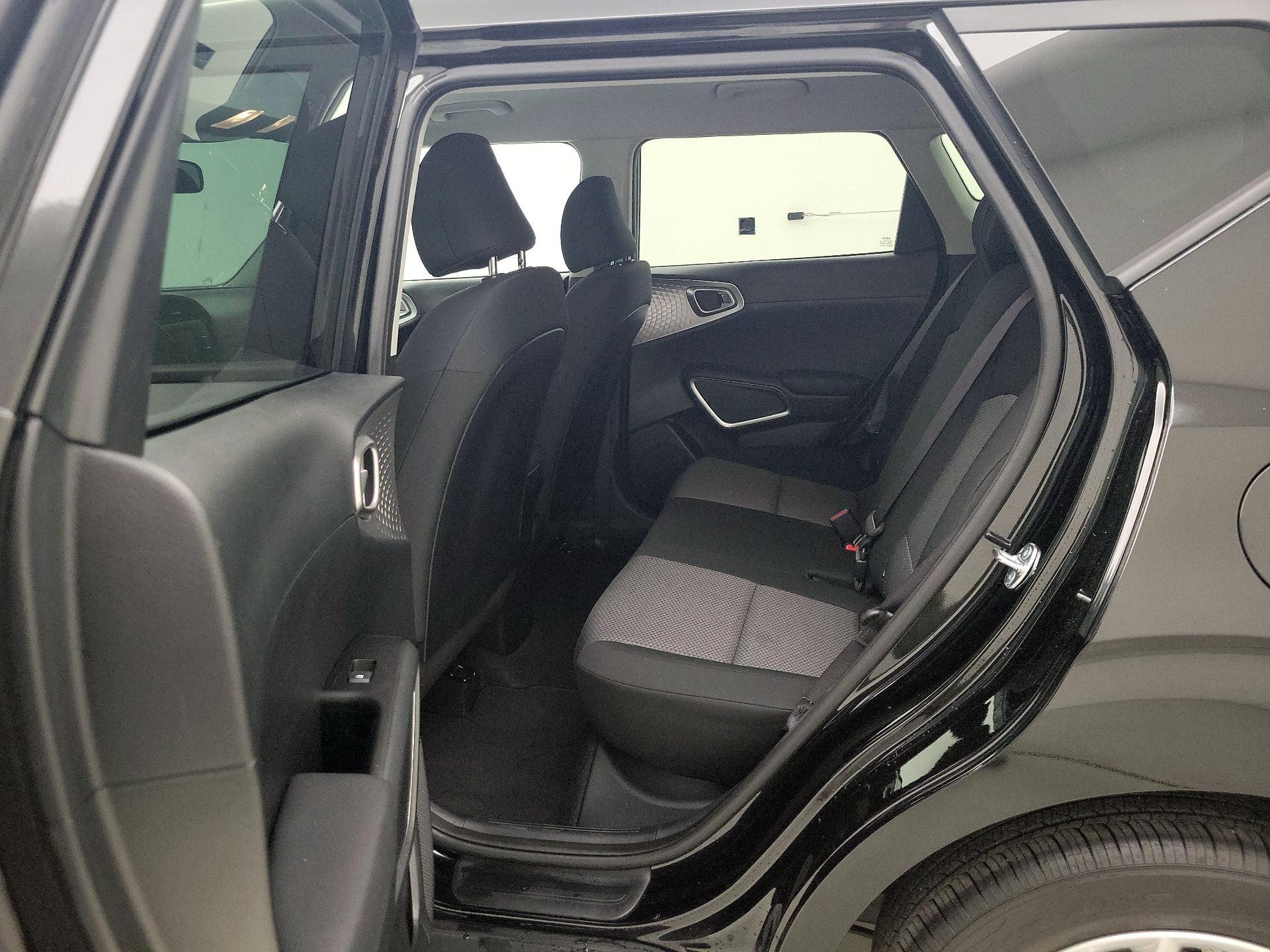 Thumbnail: 2025 Kia Soul - 19