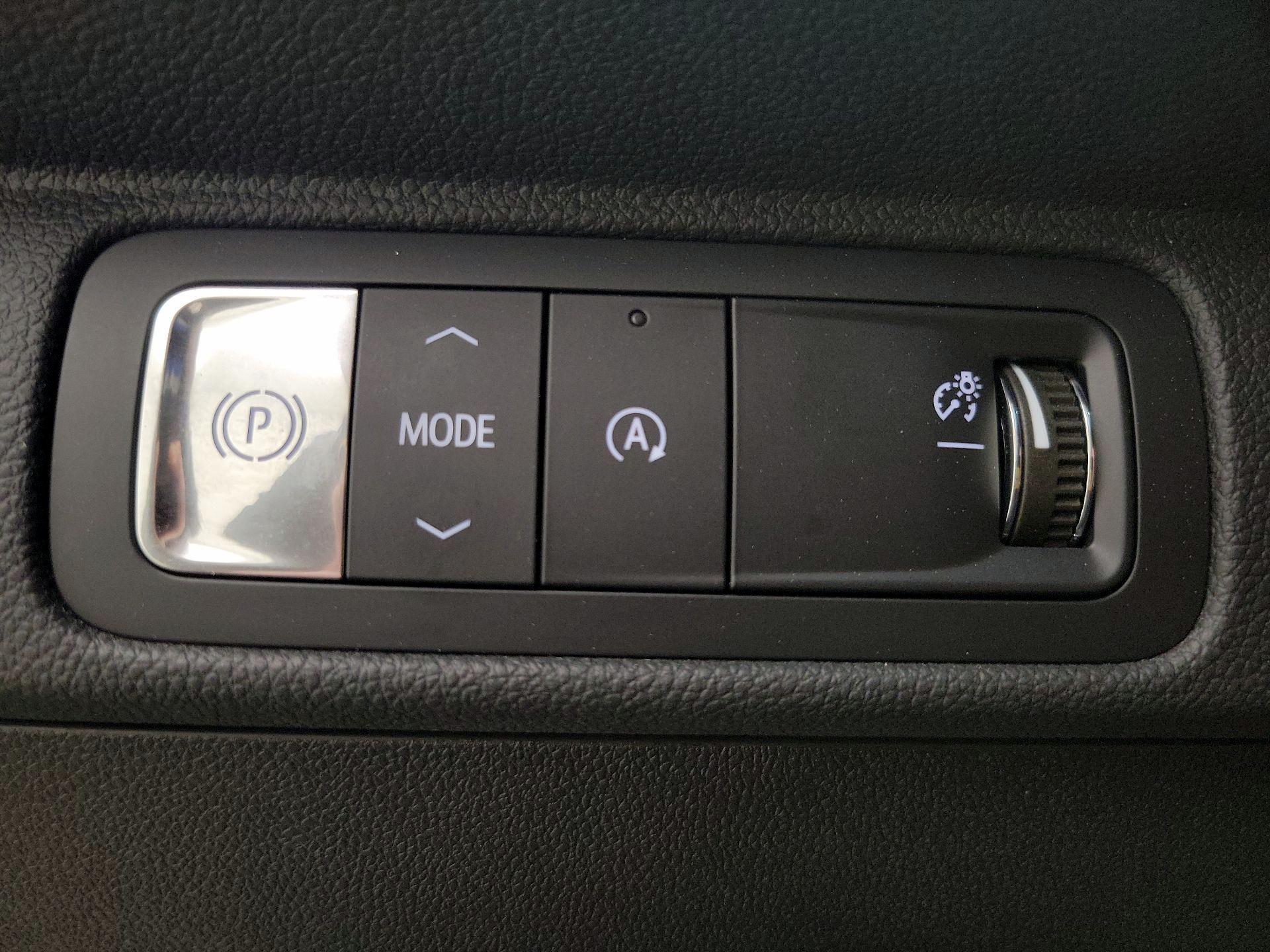 Thumbnail: 2024 Chevrolet Traverse - 13