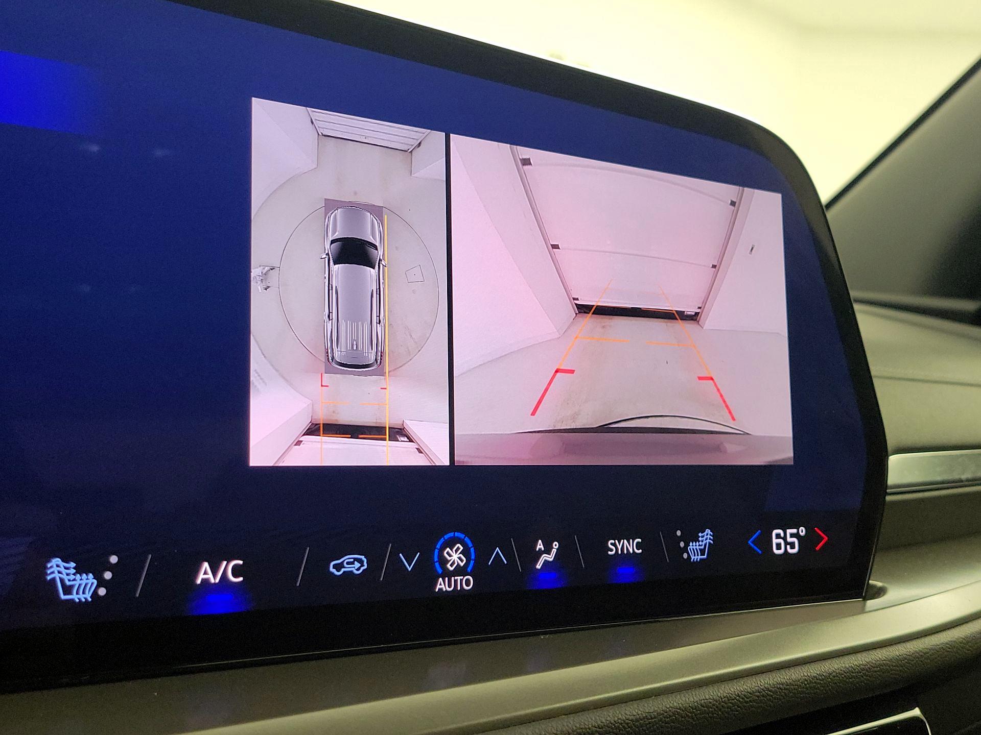 Thumbnail: 2024 Chevrolet Traverse - 14