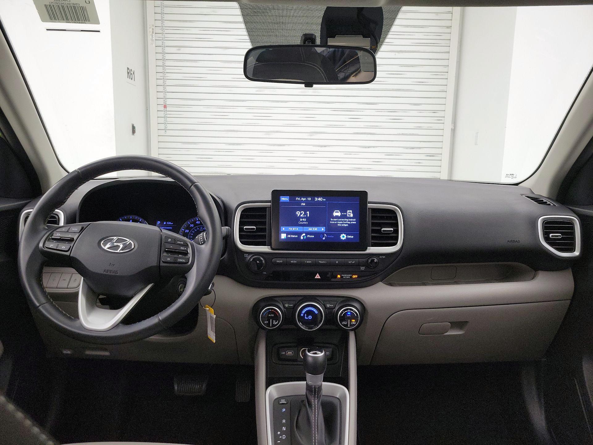 Thumbnail: 2022 Hyundai Venue - 9