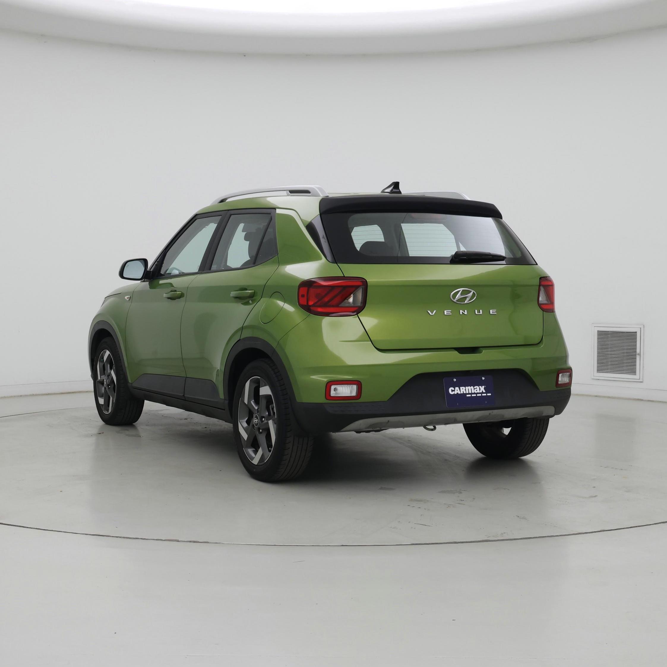 Thumbnail: 2022 Hyundai Venue - 2