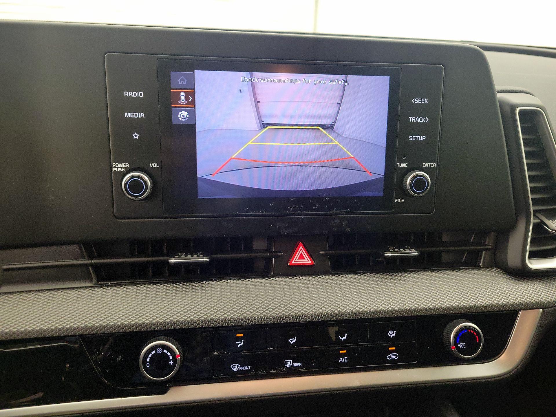 Thumbnail: 2023 Kia Sportage - 14