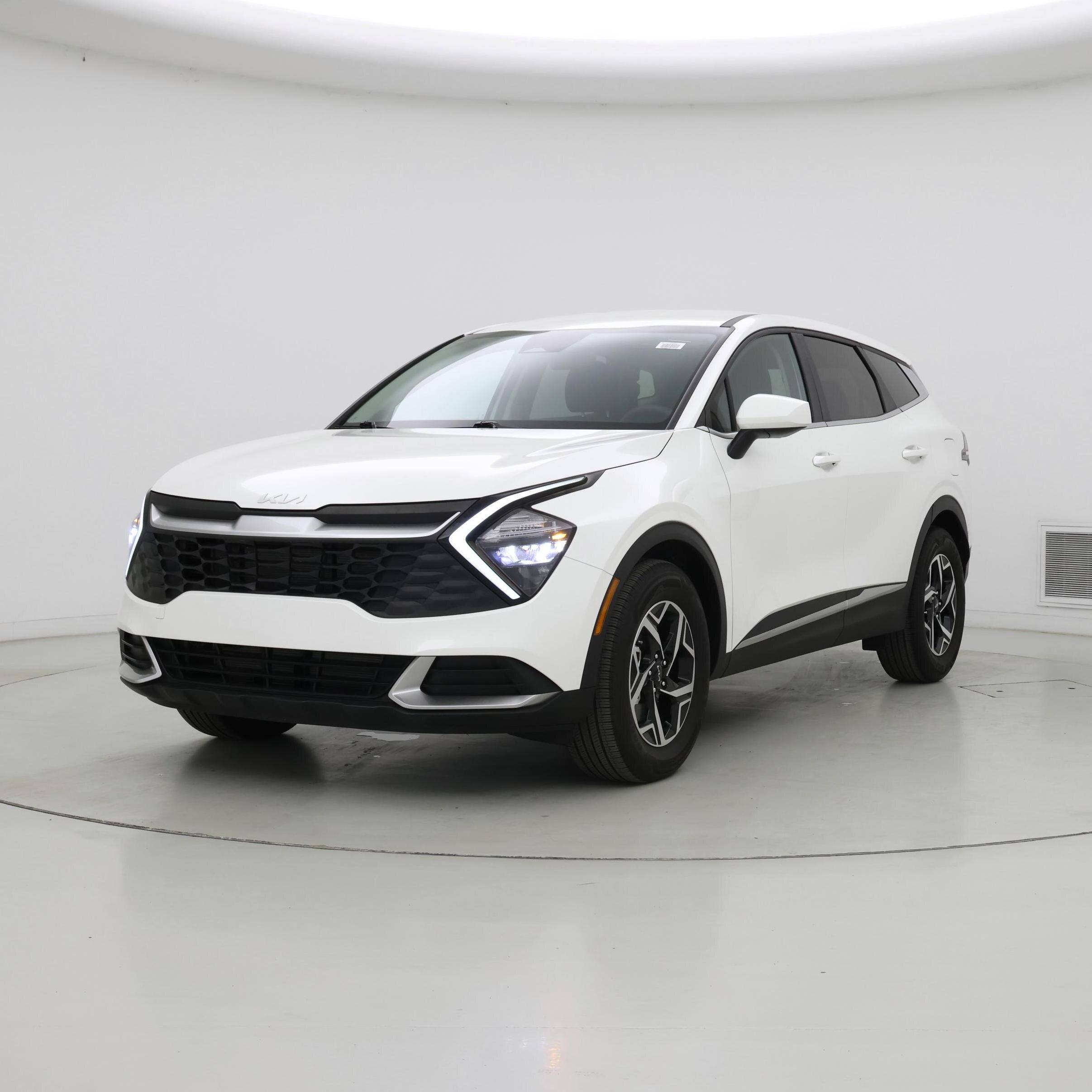 Thumbnail: 2023 Kia Sportage - 4