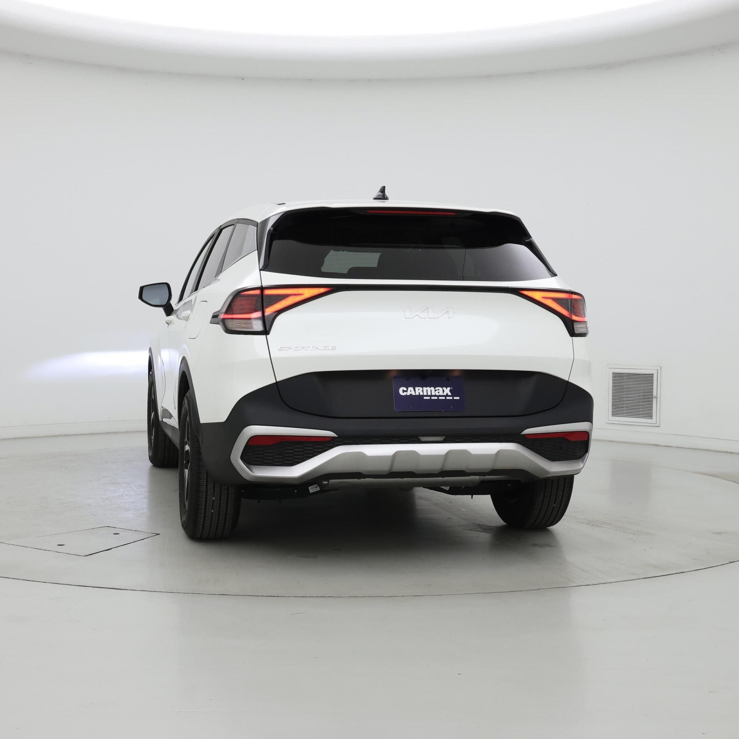 Thumbnail: 2023 Kia Sportage - 6