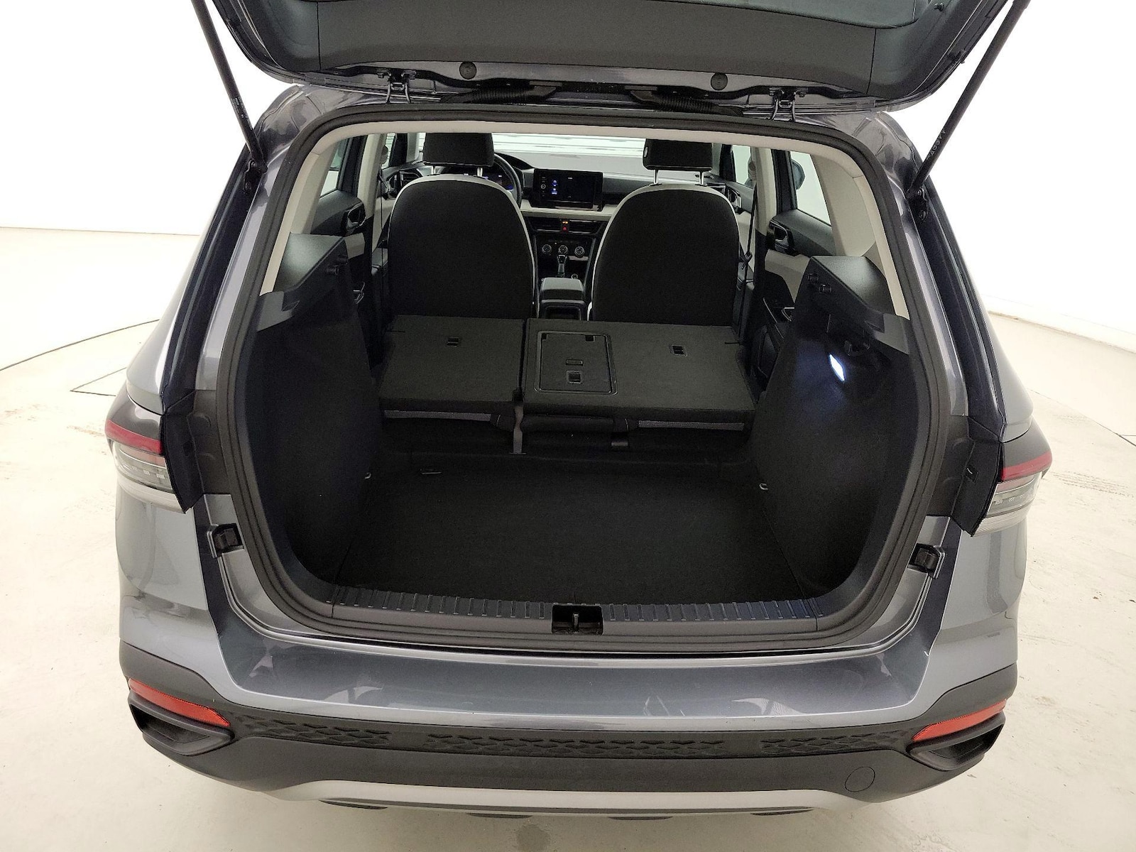 2025 Volkswagen Taos S - Photo 22