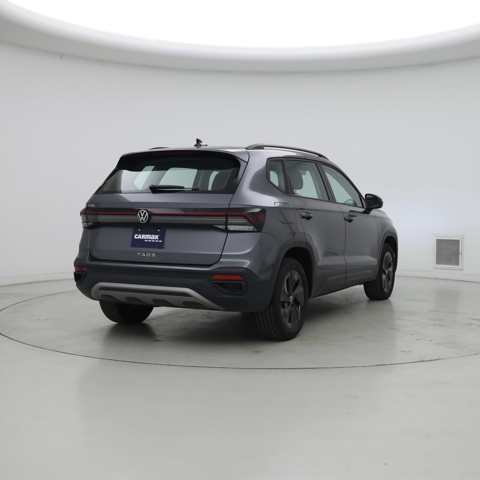 Thumbnail: 2025 Volkswagen Taos - 8